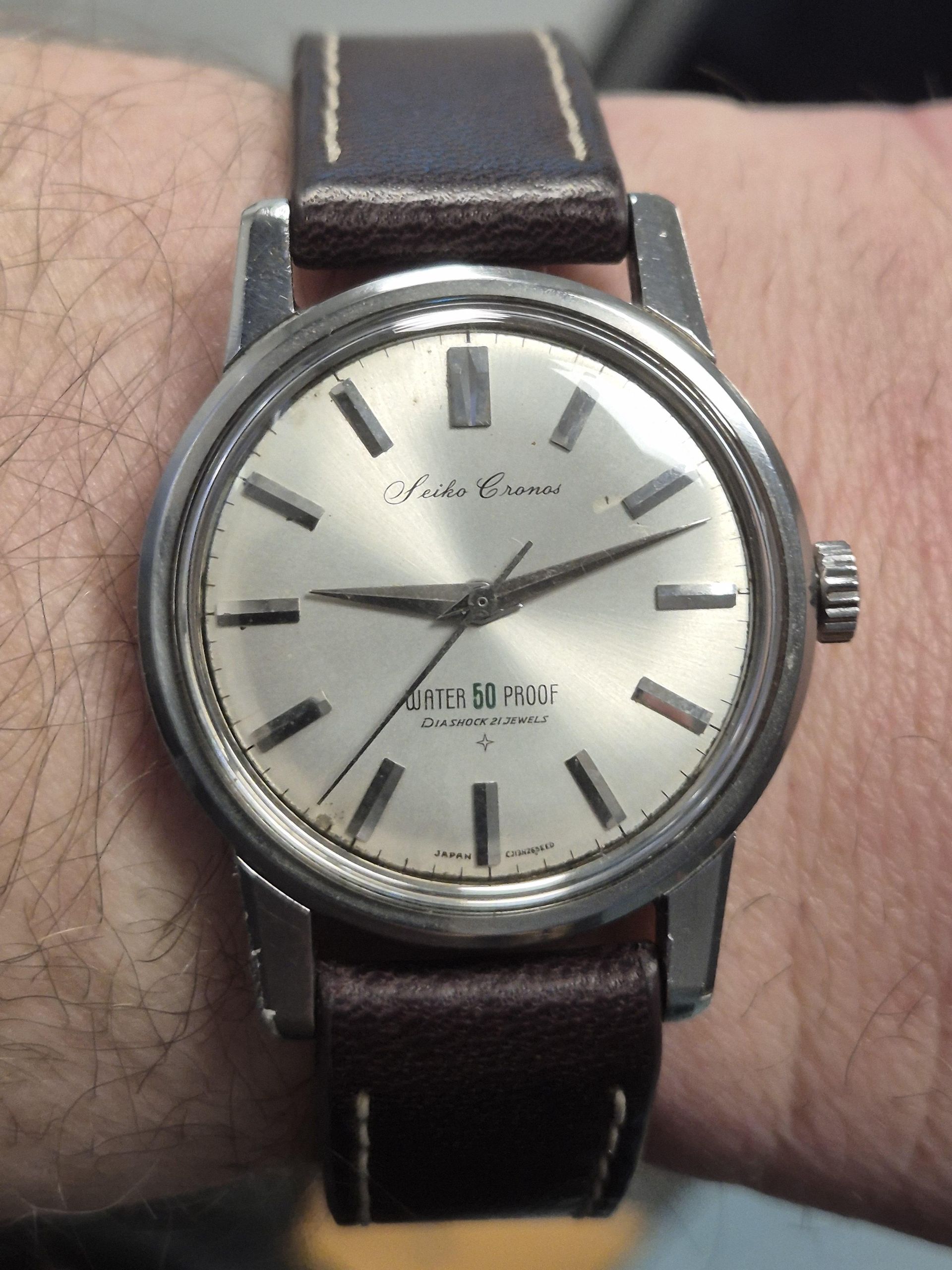Seiko Cronos J13046 | WatchCrunch