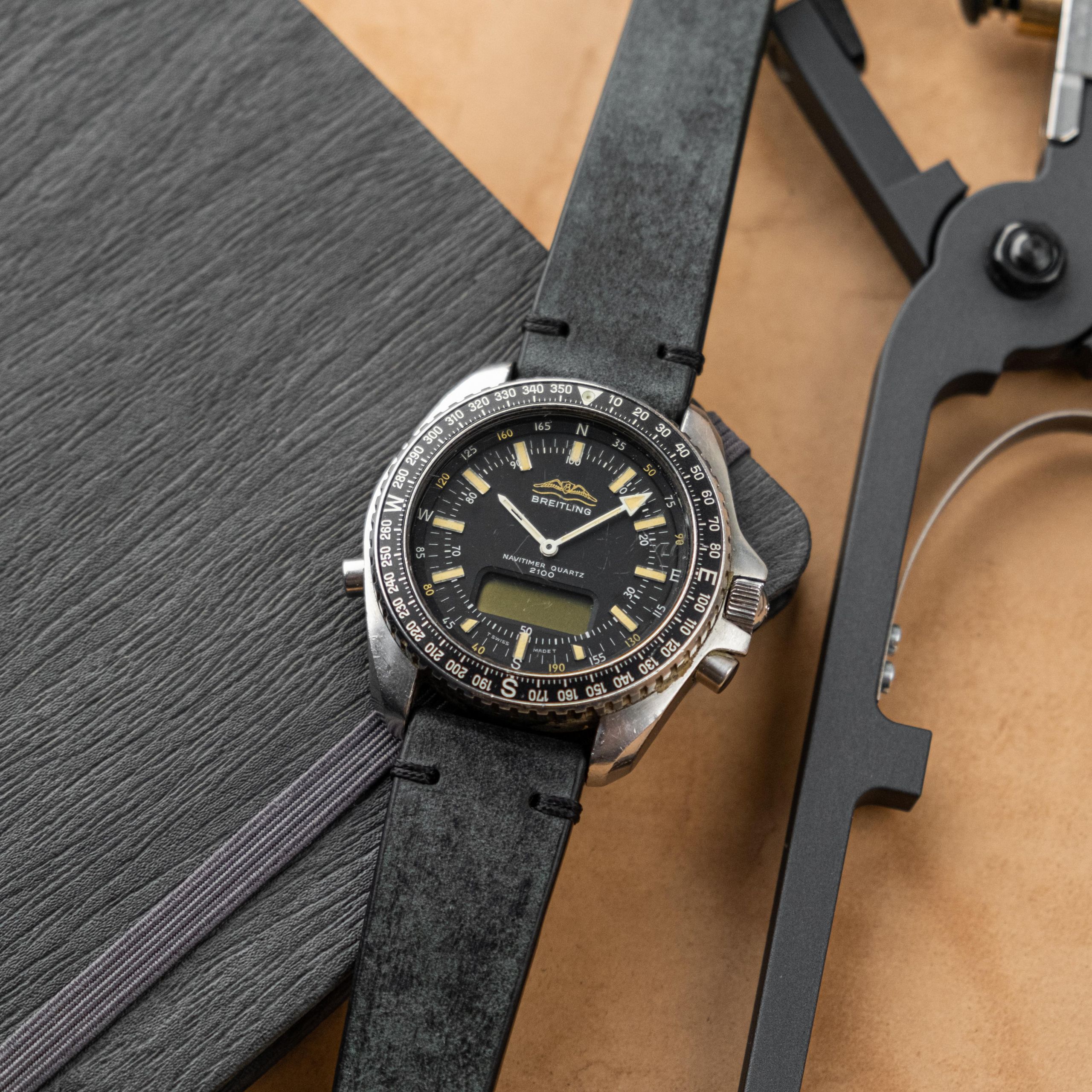 breitling navitimer quartz 2100