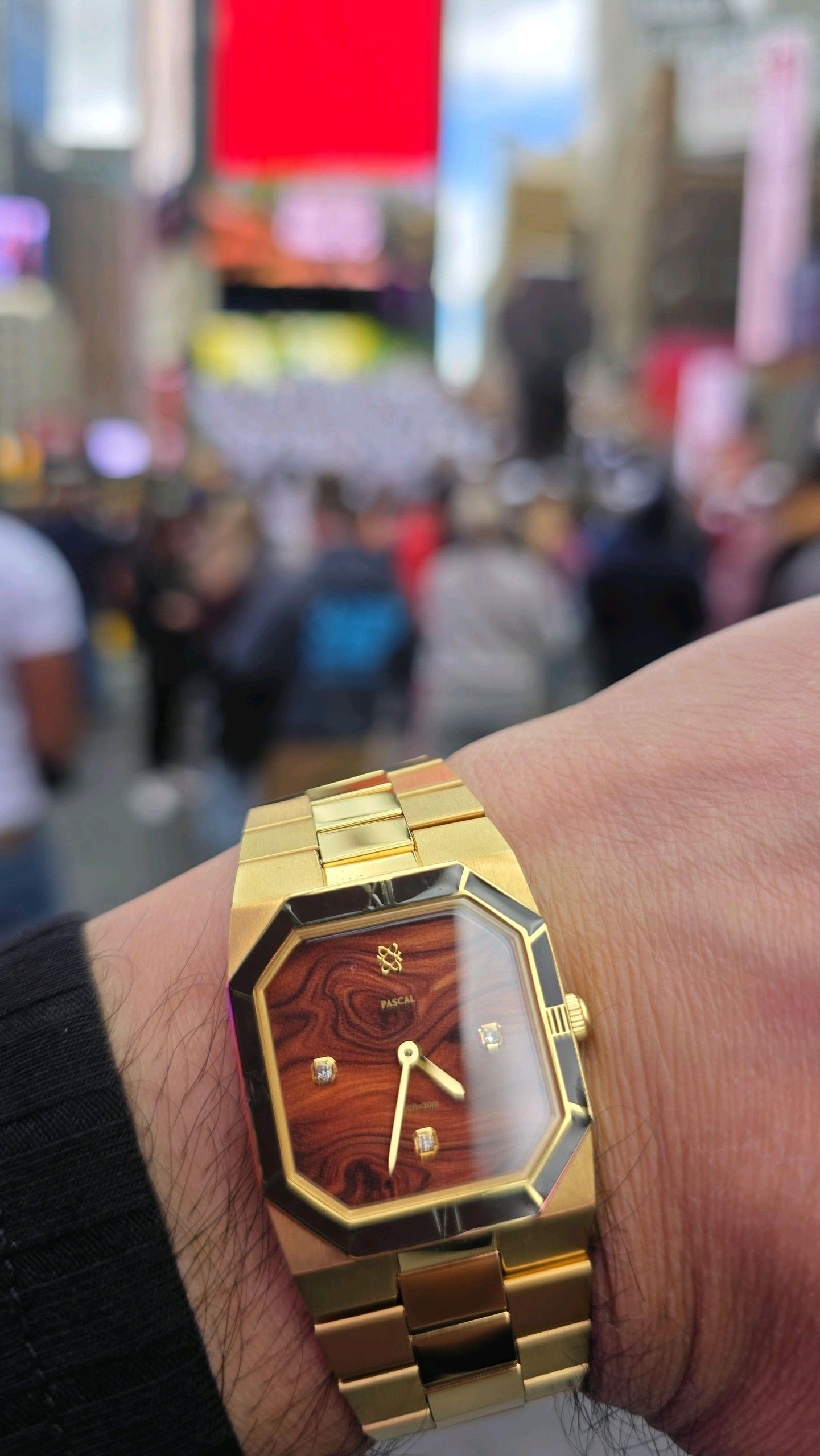 Pascal Design - Ode to Vintage Cellini | WatchCrunch