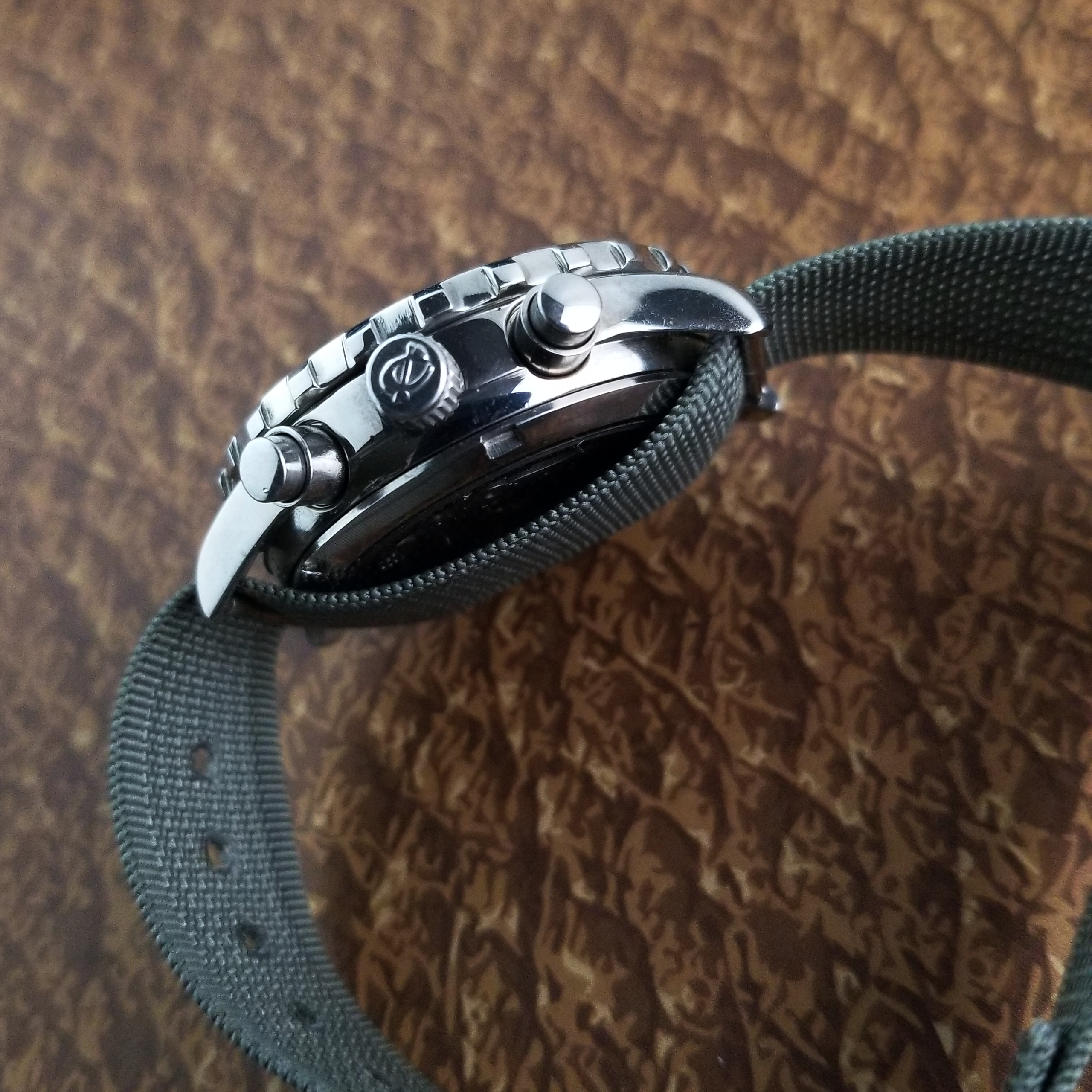 The *other* Chinese mechanical column-wheel chronograph