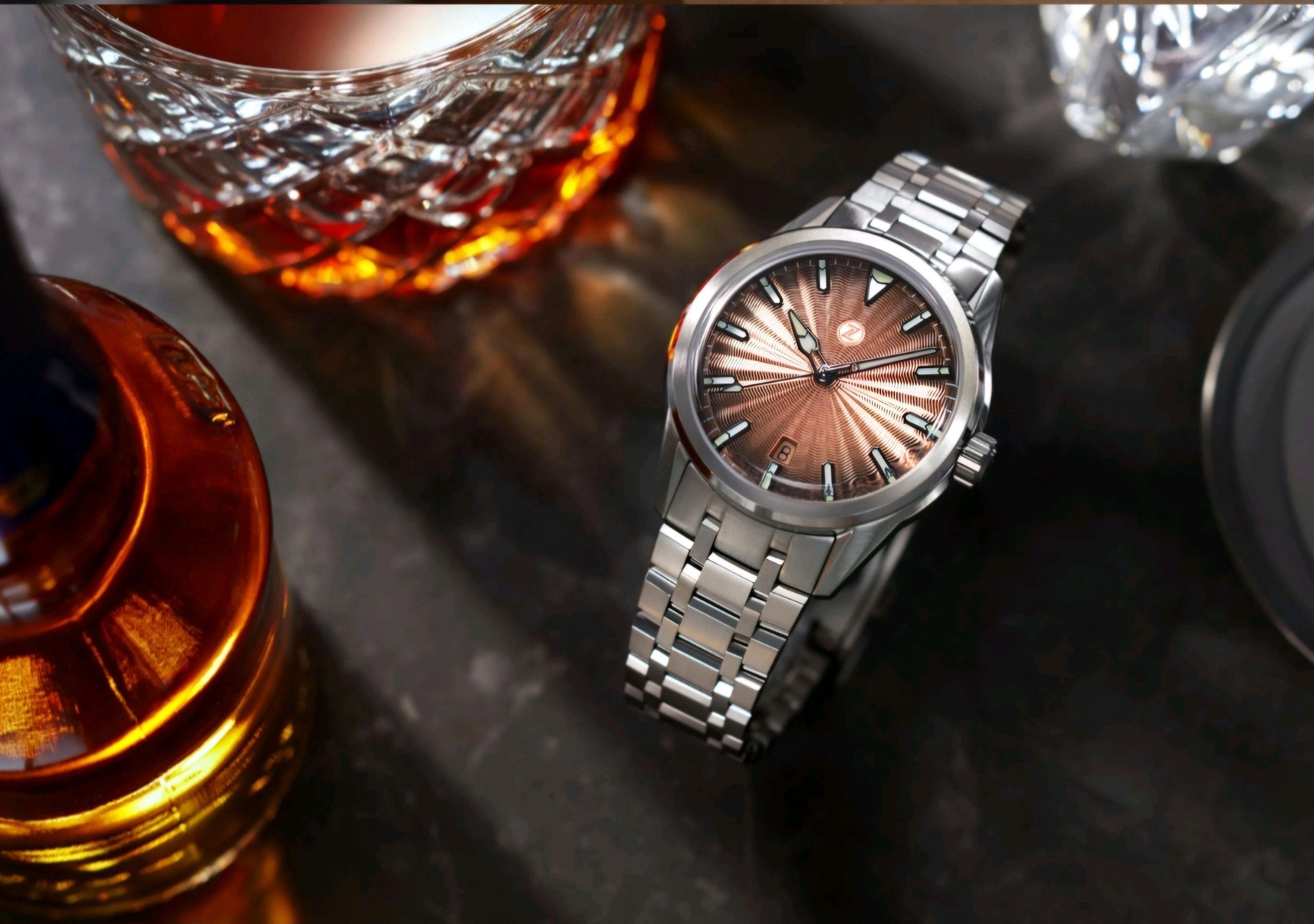 Zelos Helica A Closer Look | WatchCrunch