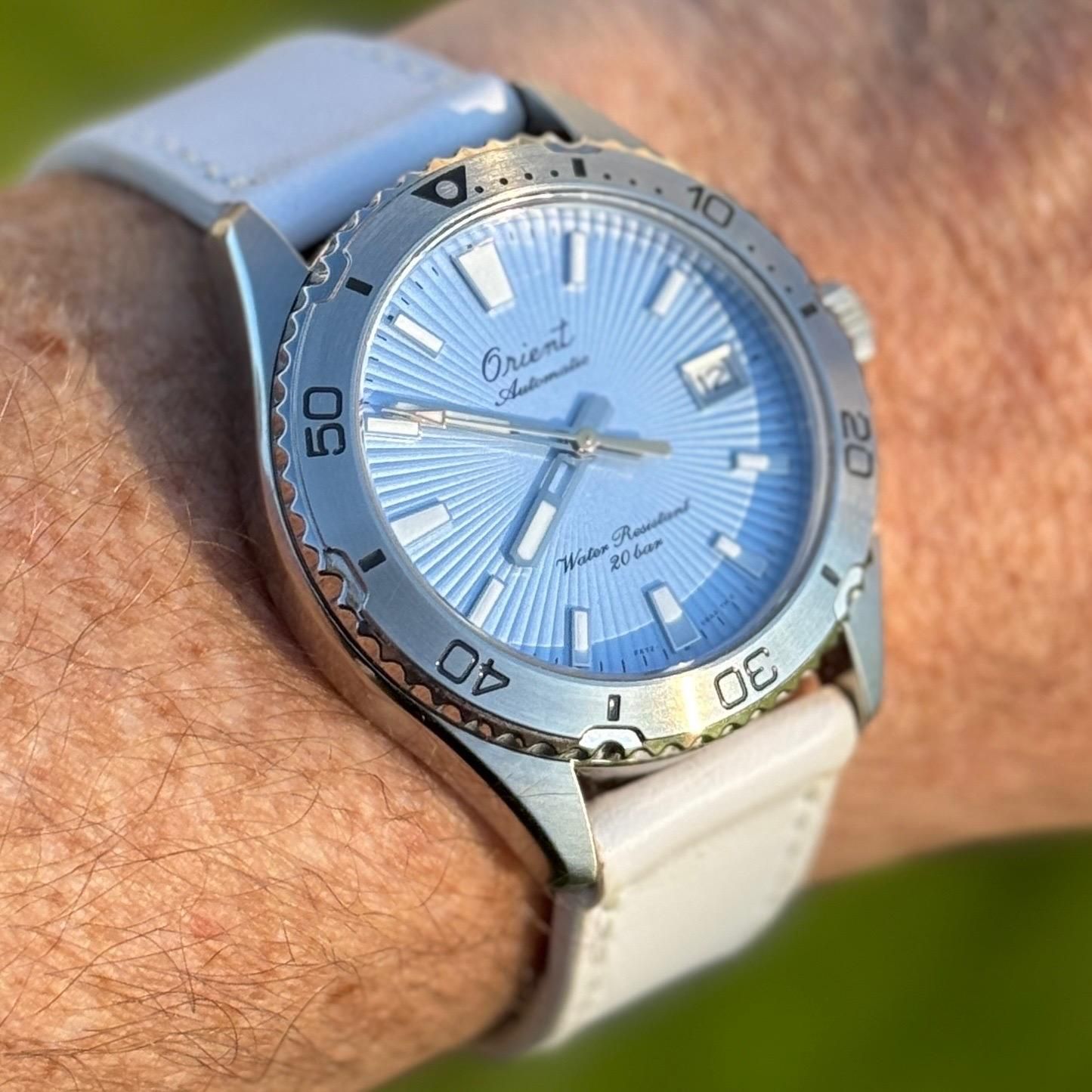 mako40 | WatchCrunch
