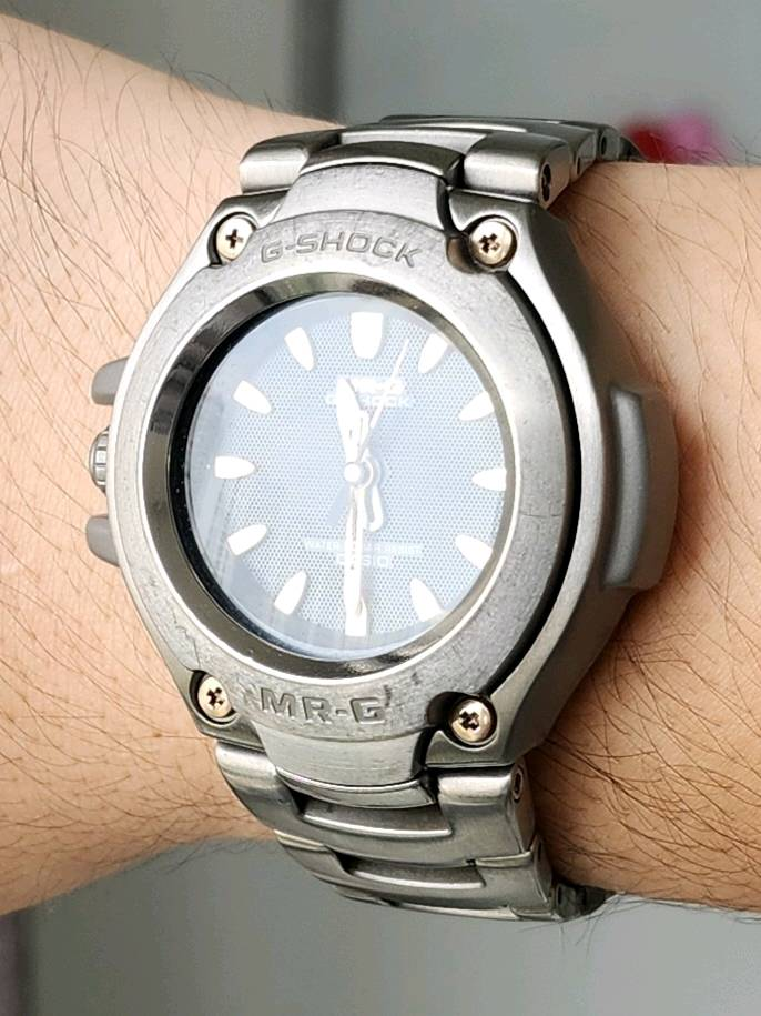 CASIO G-SHOCK MR-G mrg-121t 17センチ My MRG-121t and Why I Love It | WatchCrunch