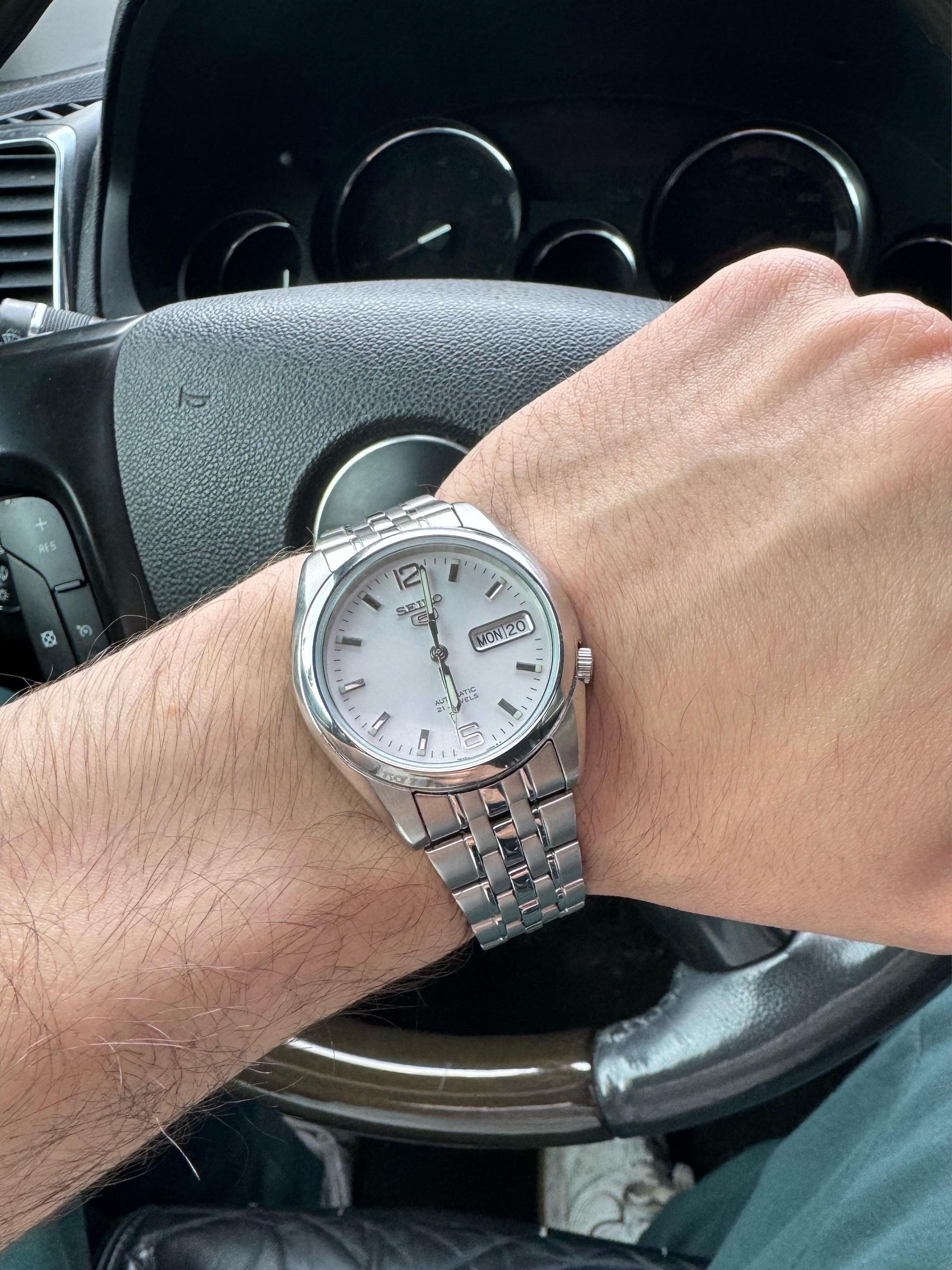 Seiko SNK385k1 | WatchCrunch