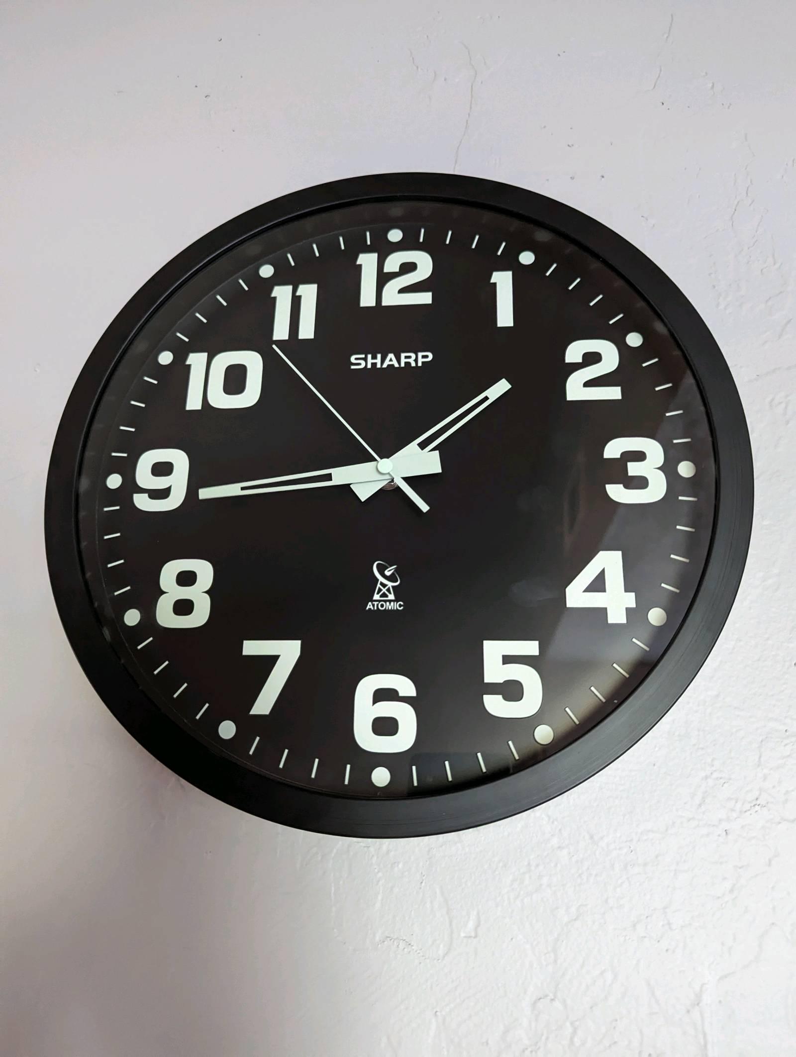 Wall Clock Love | WatchCrunch