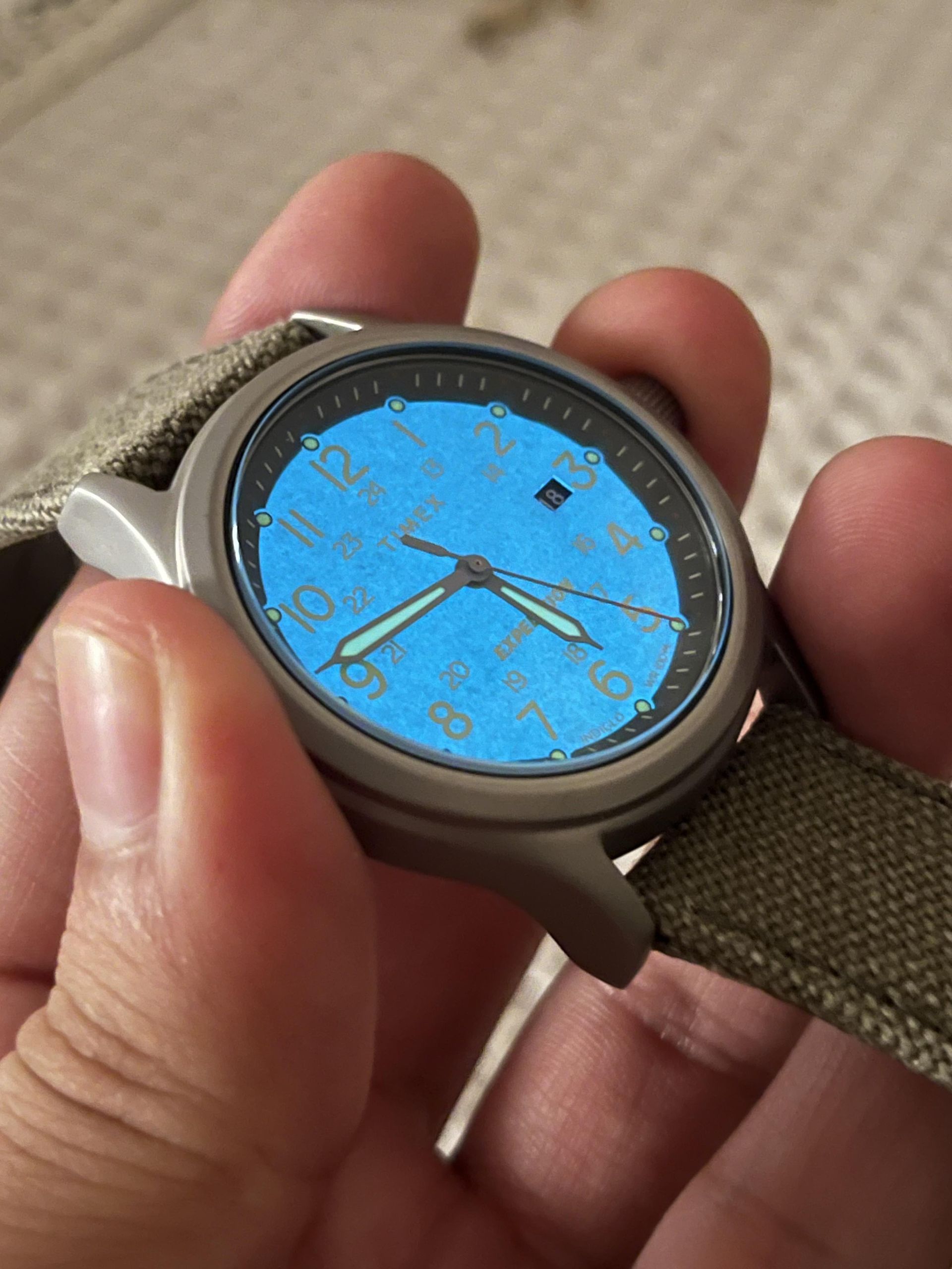tw2v07100 | WatchCrunch