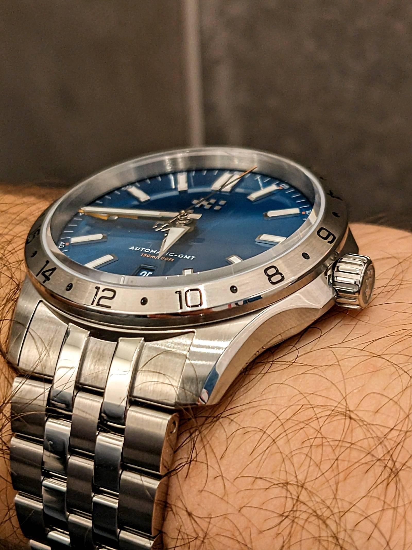 NWA] C63 Sealander GMT 39mm in Dragonfly blue | WatchCrunch