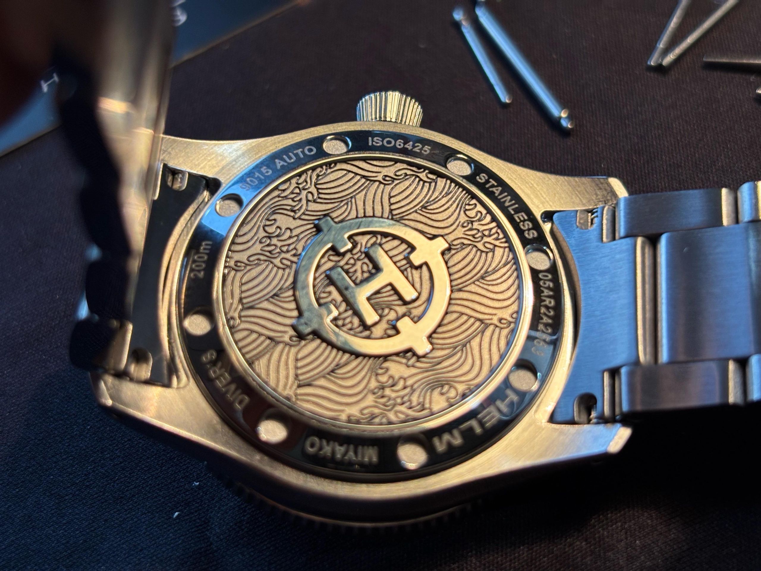HELM Miyako Divers Watch | WatchCrunch