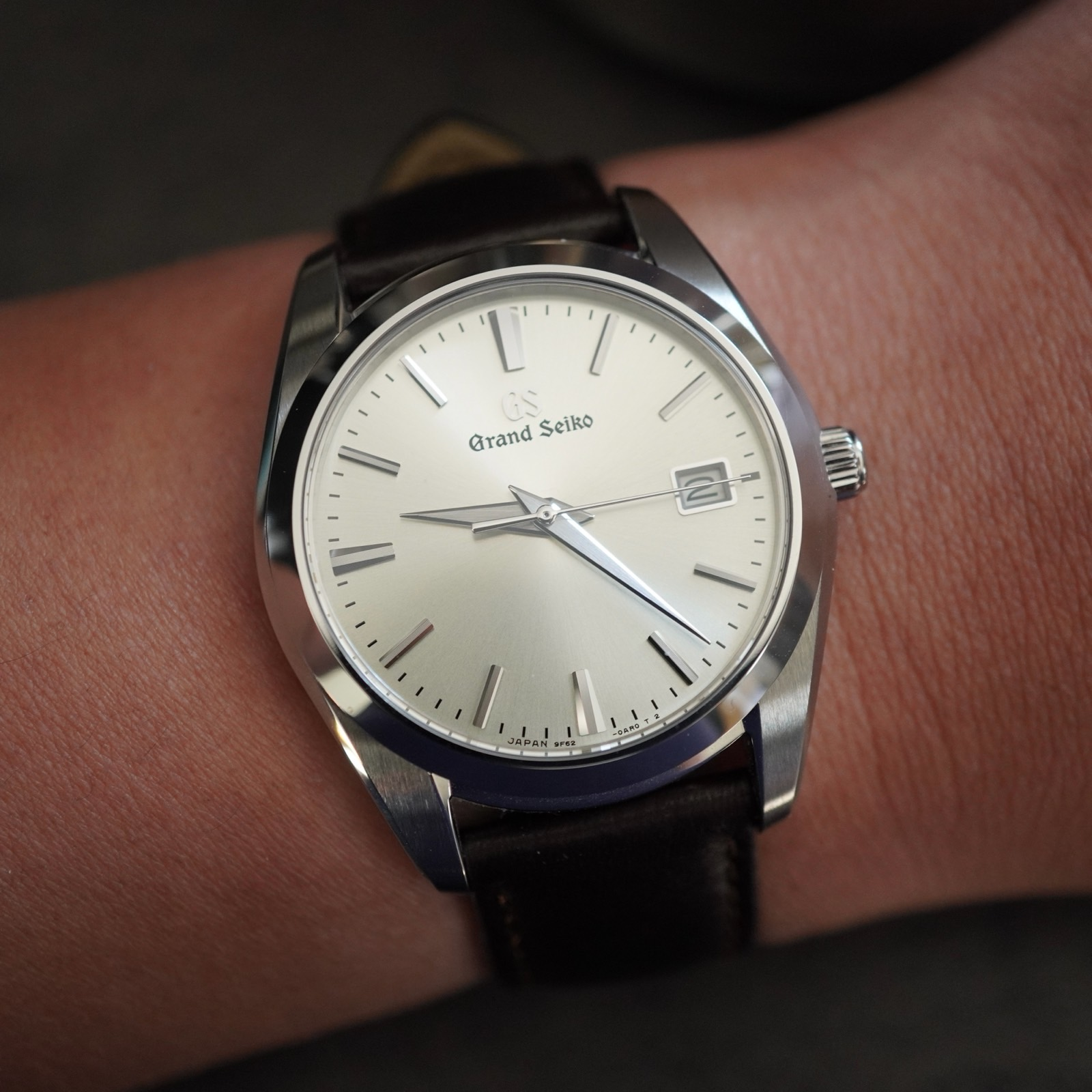 口コミ サイト 商品 Grand Seiko WatchCrunch | 'Champagne' SBGX263 腕時計