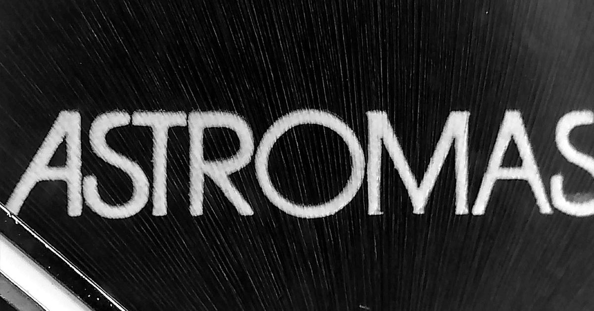 Watches under microscope vol. 10 Buler Astromaster | WatchCrunch