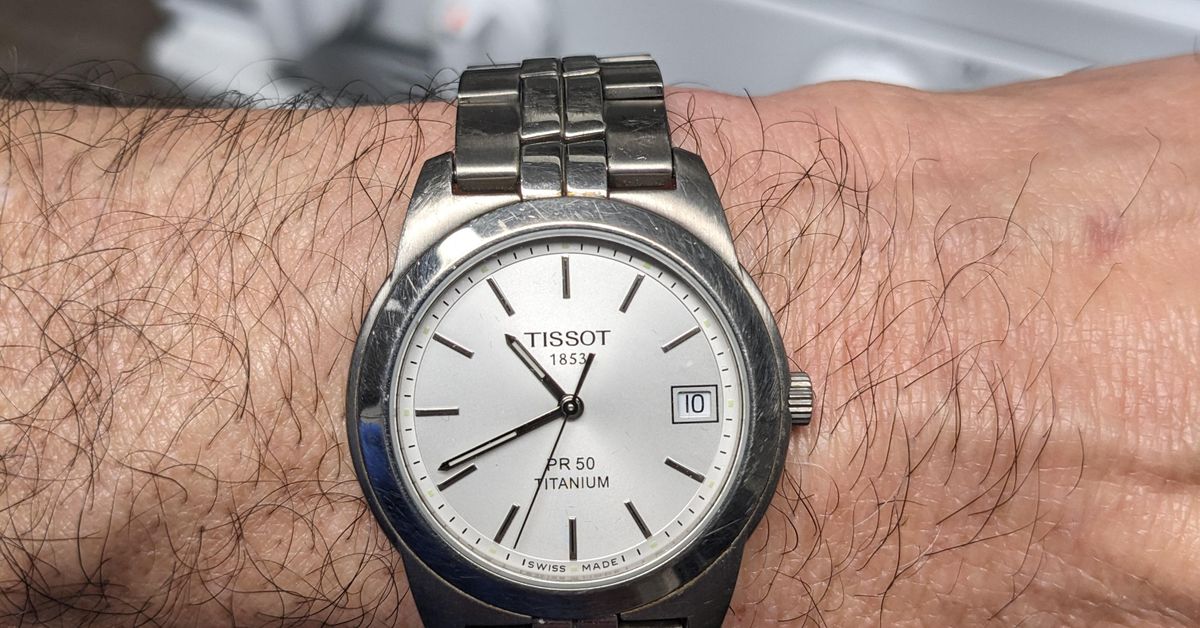 Tissot PR 50 Titanium | WatchCrunch