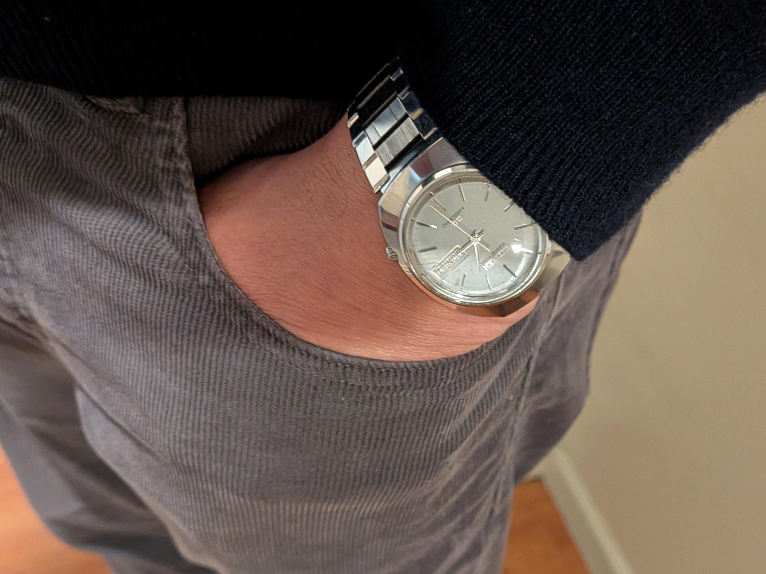 A Watch That Hummed Across Oceans: The 1973 Citizen Hisonic