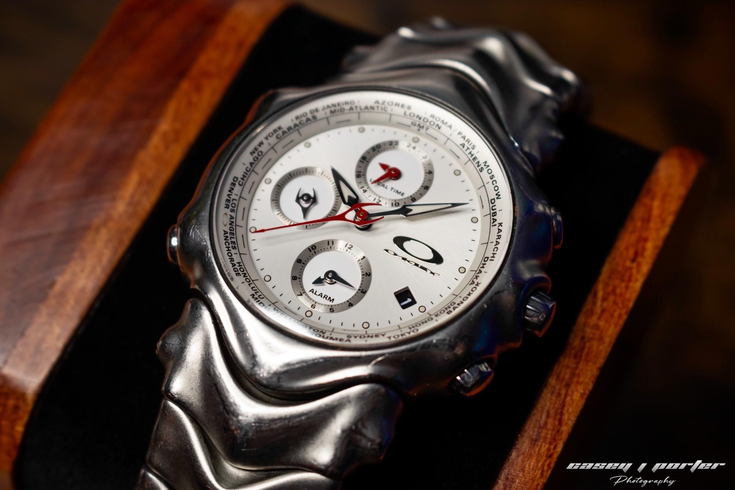 希少オークリーG M T ステレンス The Oakley GMT | WatchCrunch