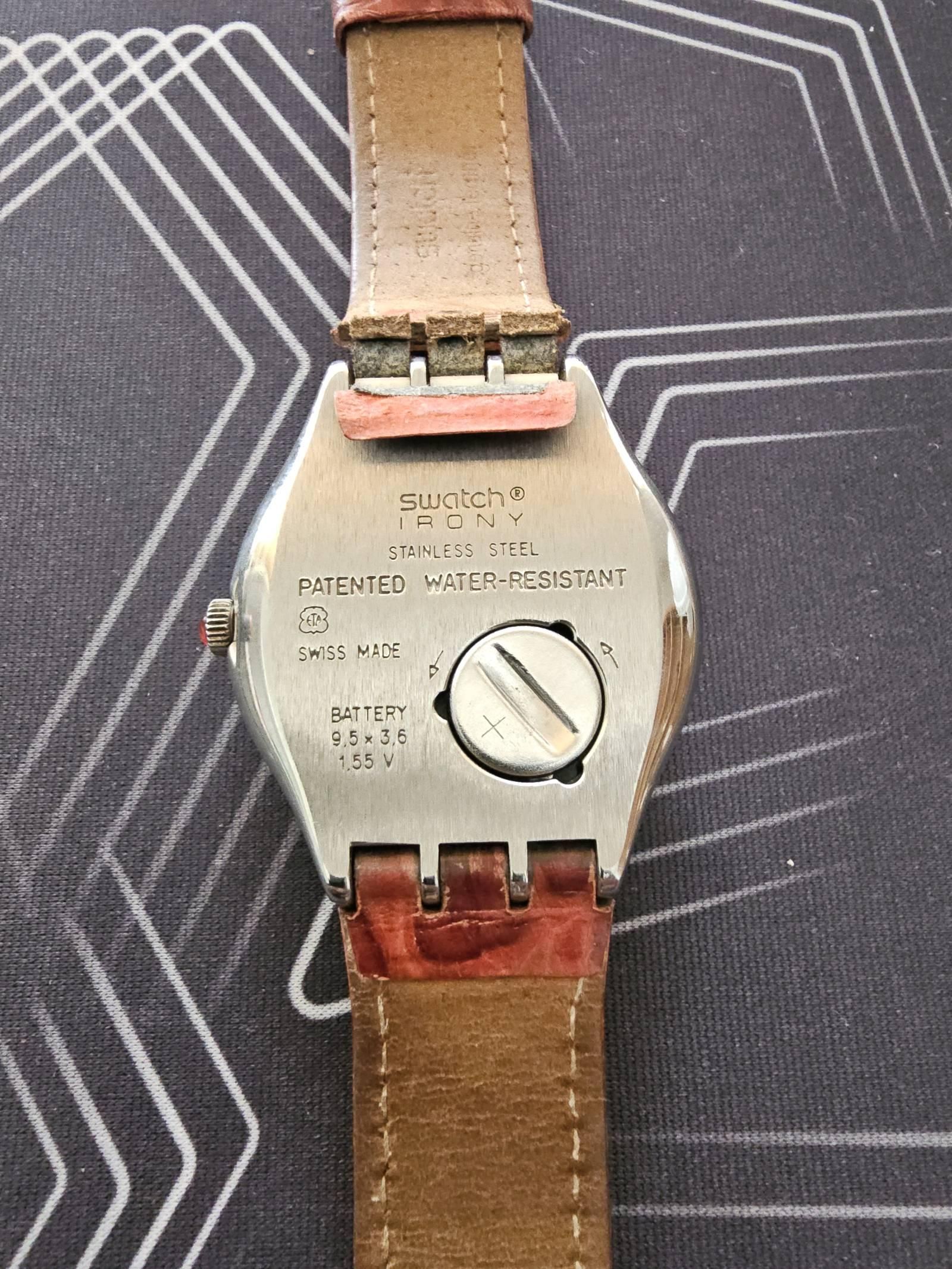 Swatch Irony YGS104 Collier | WatchCrunch
