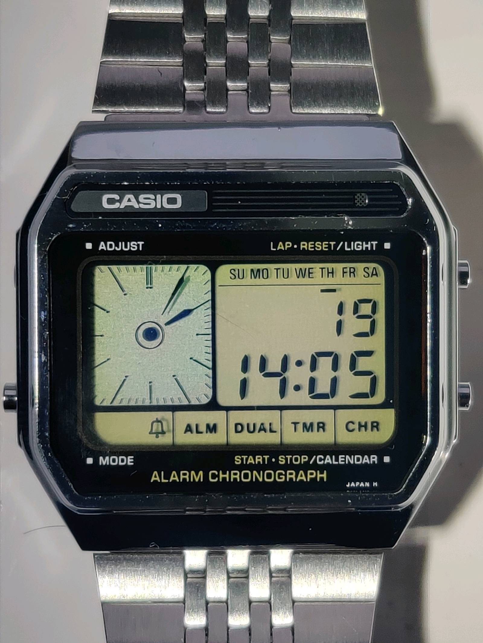 Casio AX-210 | WatchCrunch