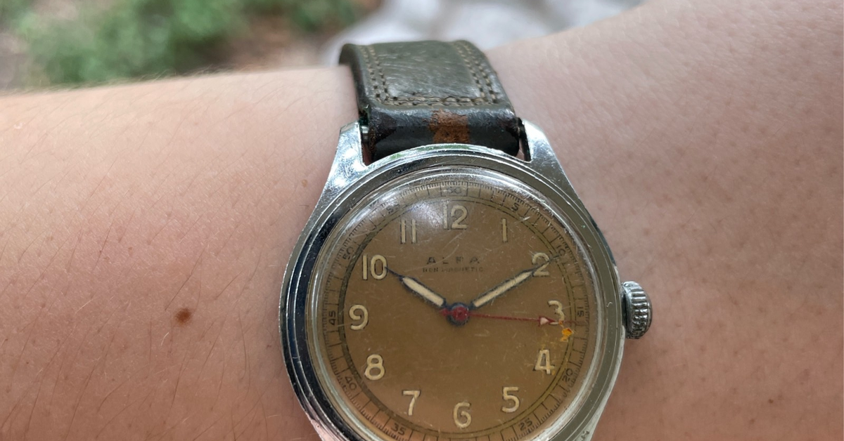 Can you help identify this watch? | WatchCrunch