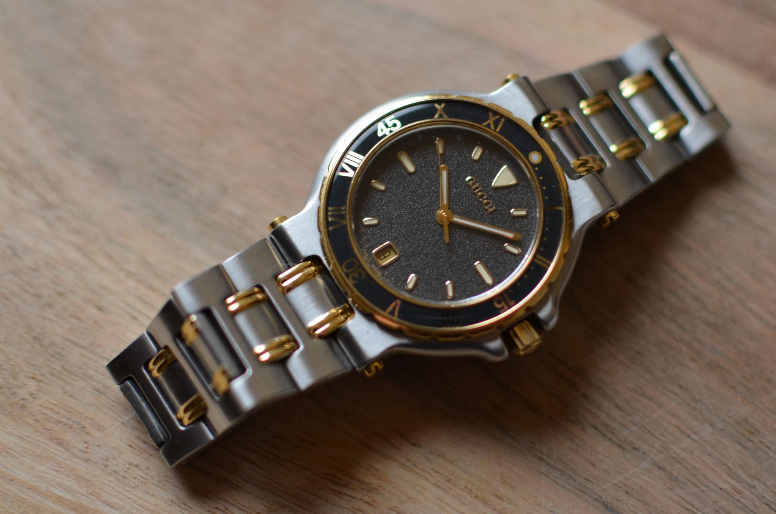 Gucci 9700M - Do you have a 'memories' watch? | WatchCrunch
