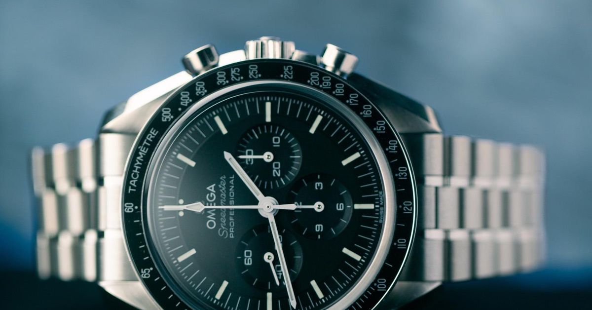 Speedmast OEM adjustable clasp. | WatchCrunch