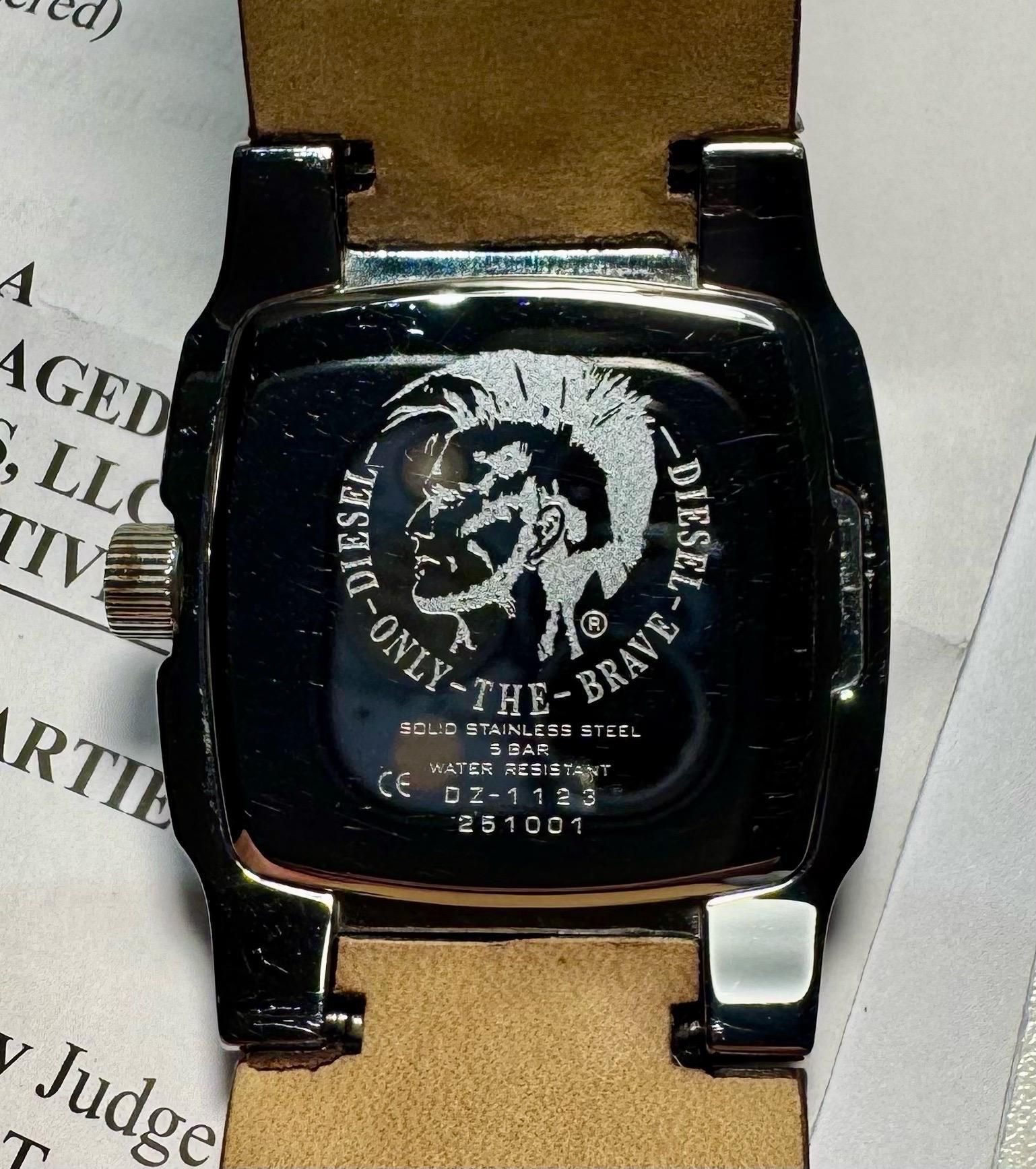Extended-Life Watch Battery DZ1123 main image 0