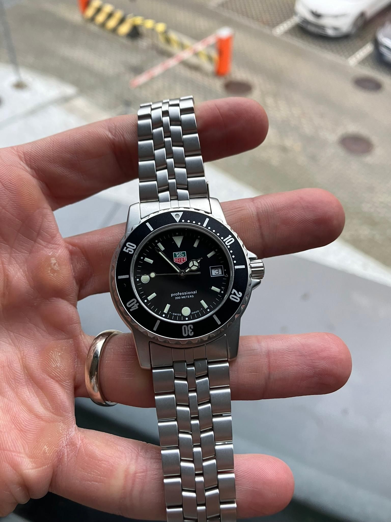 Tag Heuer 1500 Professional | WatchCrunch