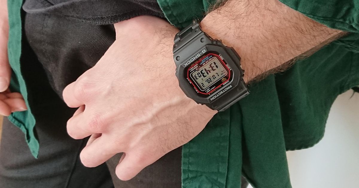 CASIO G-SHOCK GW-M5610U-1CJF Blue Dial Solar Atomic Chrono