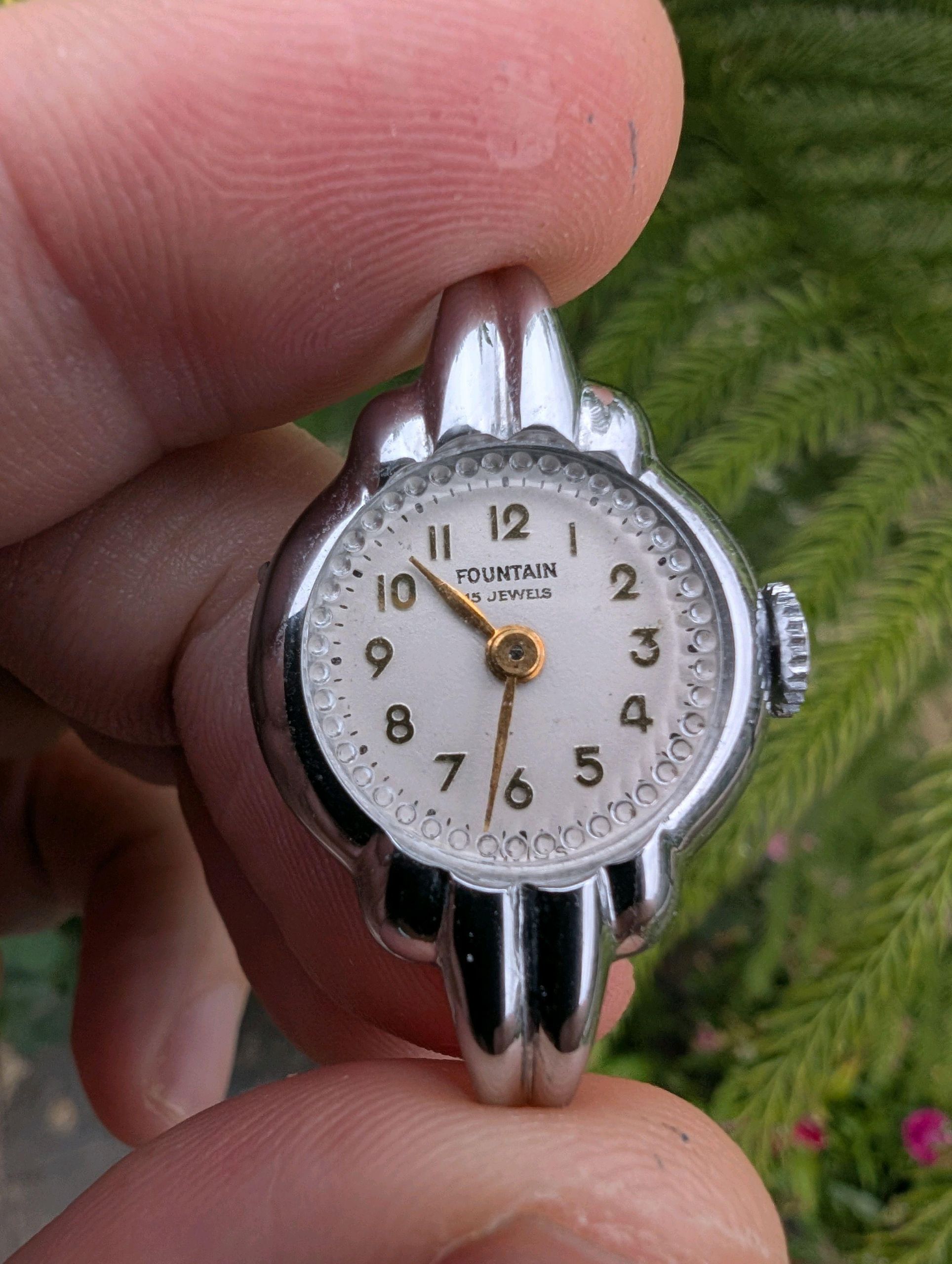 Fountain Art Deco Ladies Manual Winding Watch