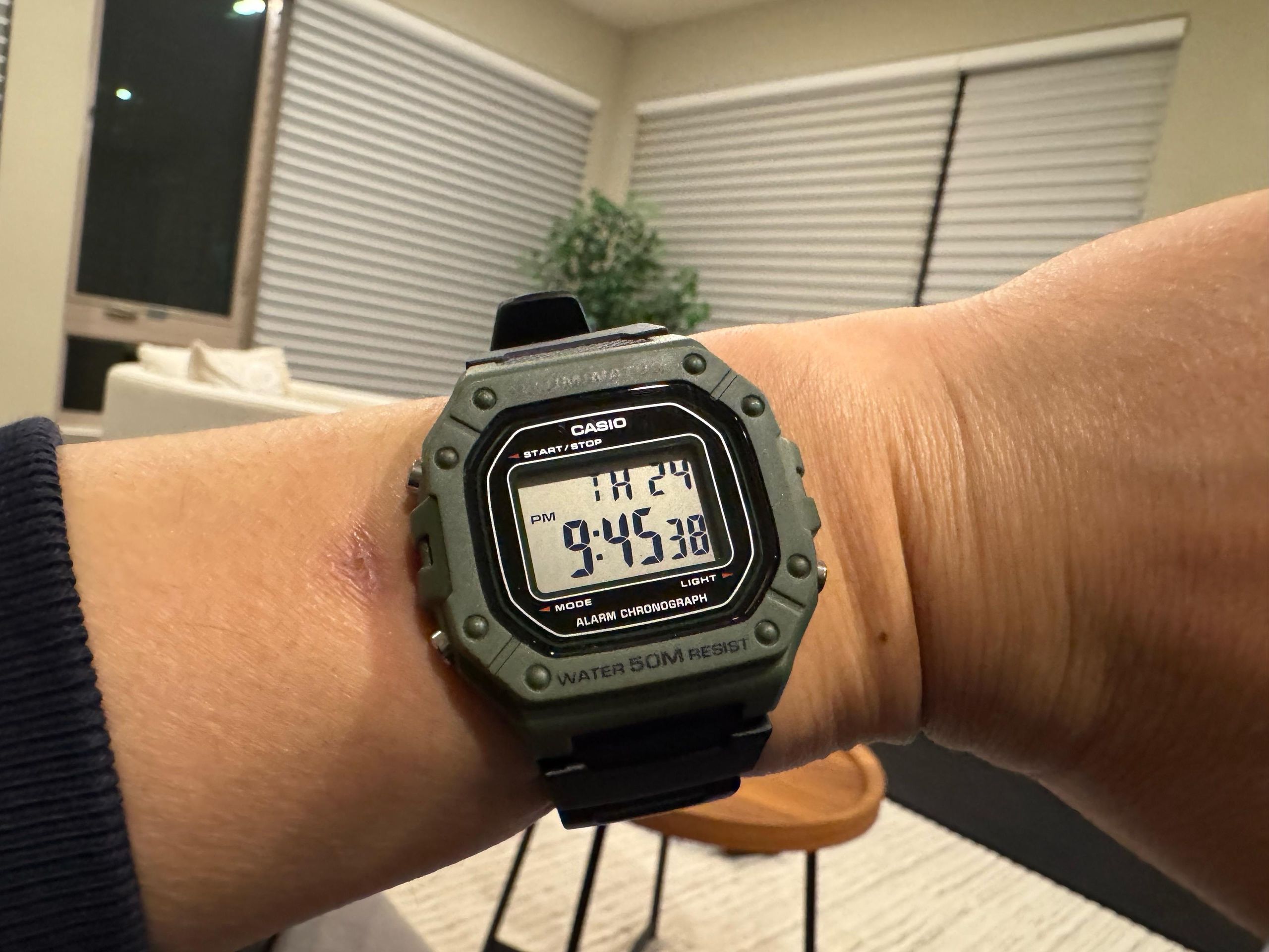 Casio W218H-3AV | WatchCrunch