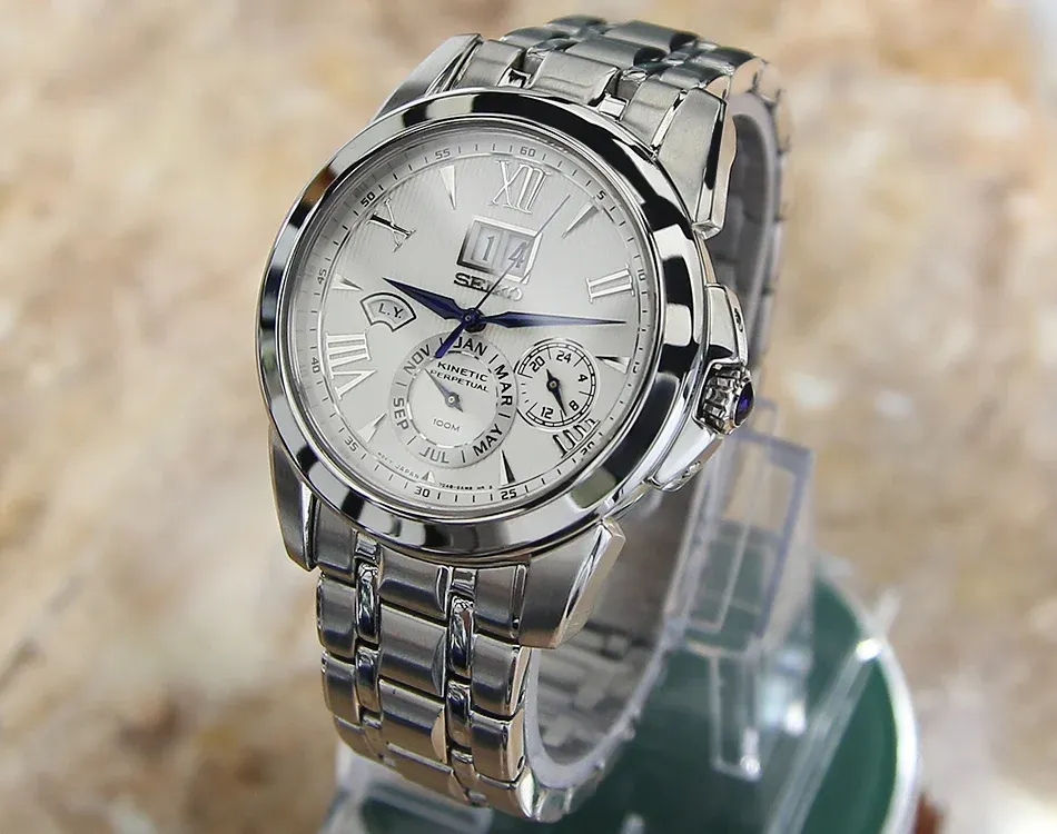 時計 ken SEIKO Premier 7D48-0AA0 KINETIC Quartz Perpetual Silver
