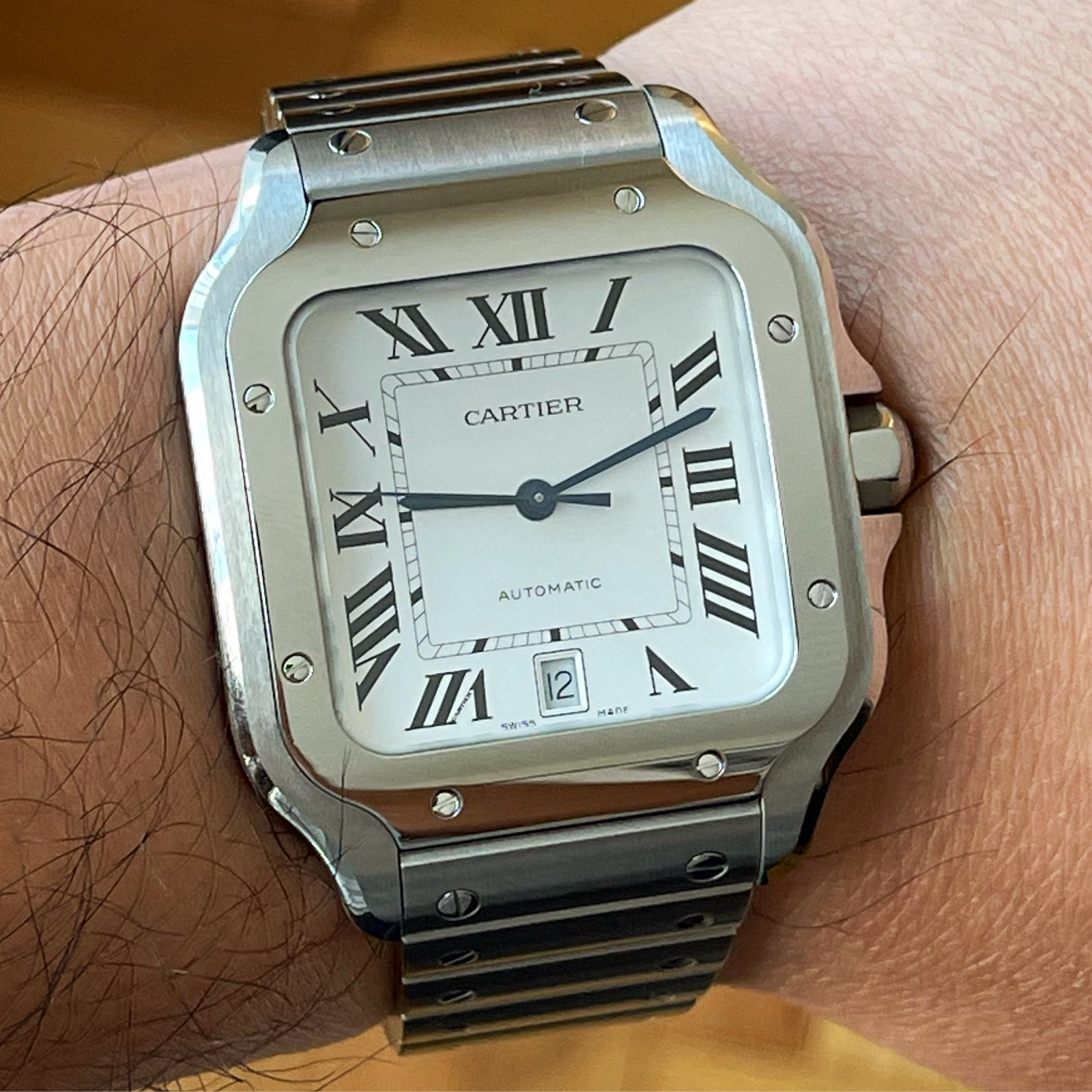 Looking for advice, I I’m selling a watch display picture 1