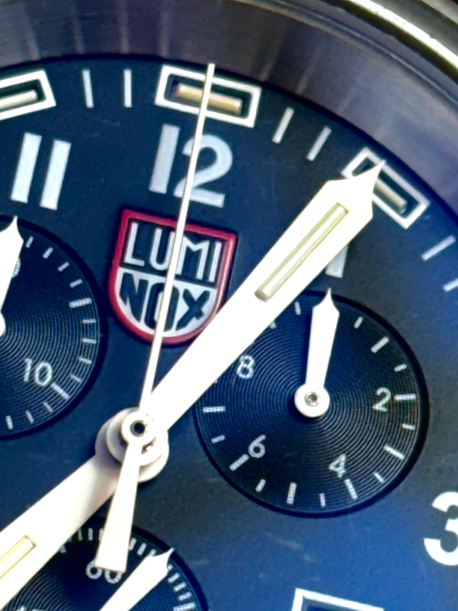 Luminox Series 800 Chronograph MBM H3 | WatchCrunch
