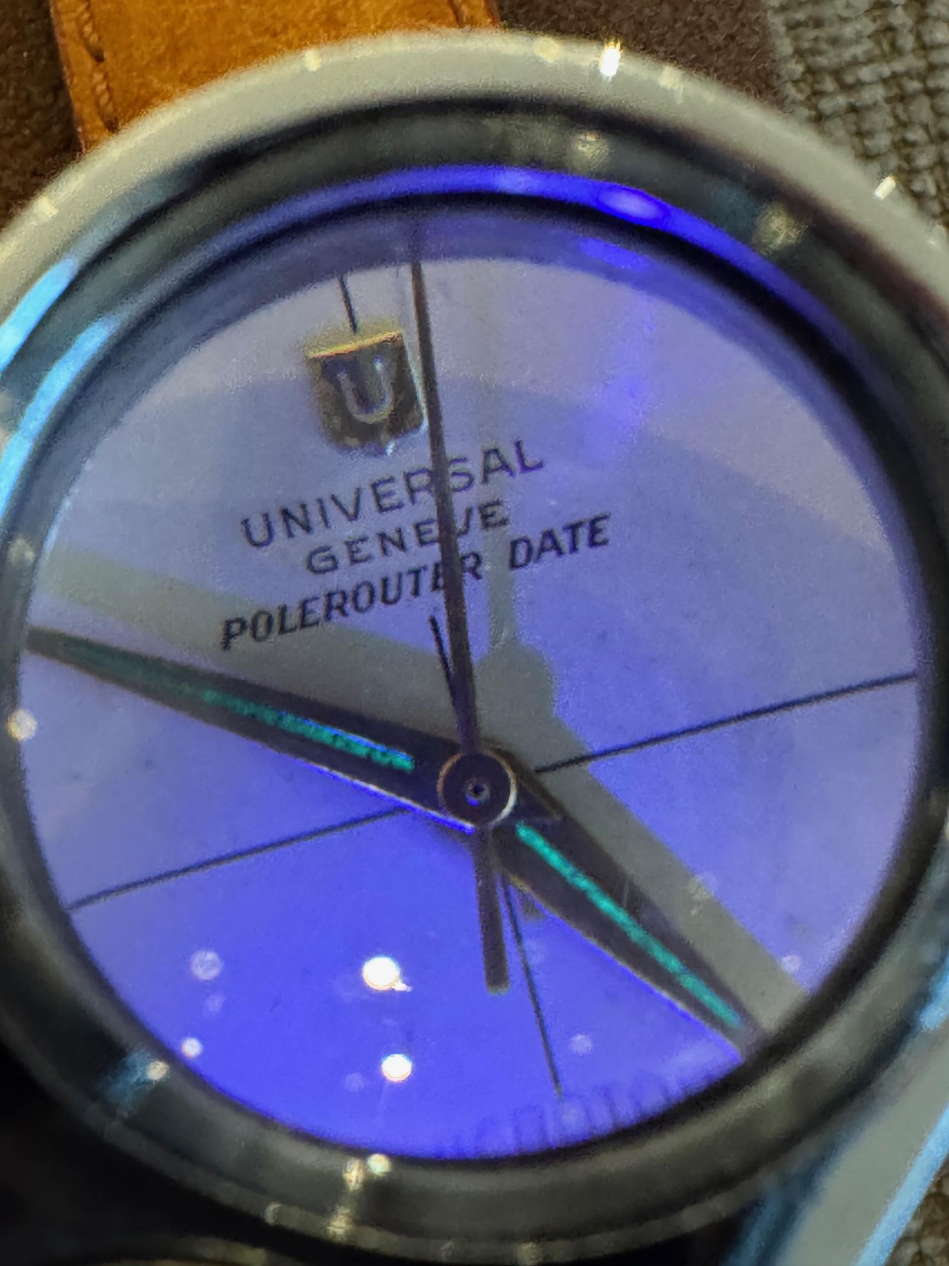 Identifying radium and tritium in vintage watches | WatchCrunch