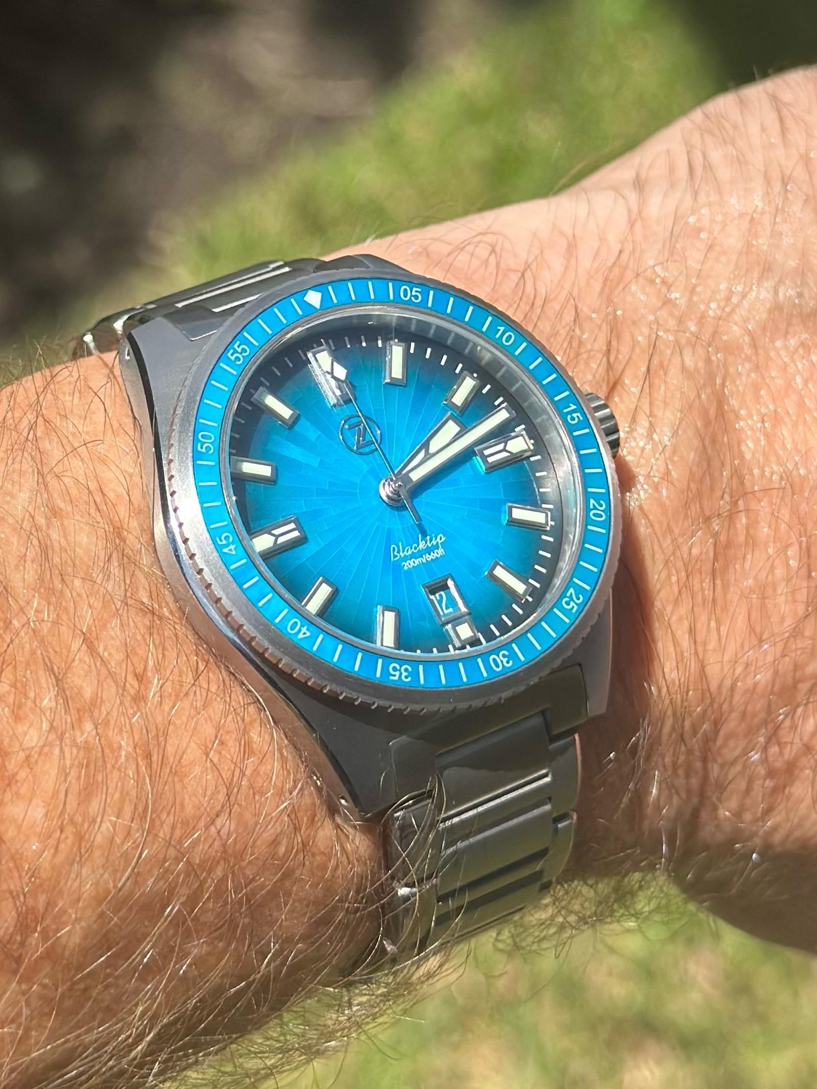 Zelos Blacktip Ti Mosaic MOP | WatchCrunch