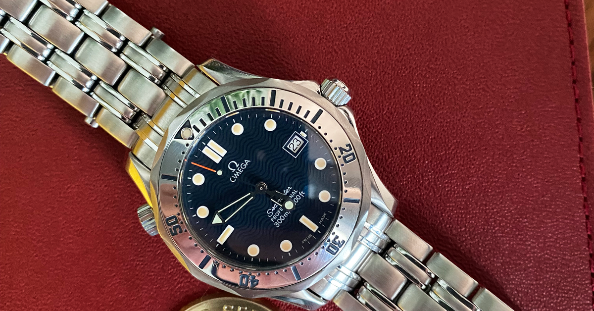 Omega Insert Window Omega Seamaster Mid Size Bezel Insert Change | WatchCrunch