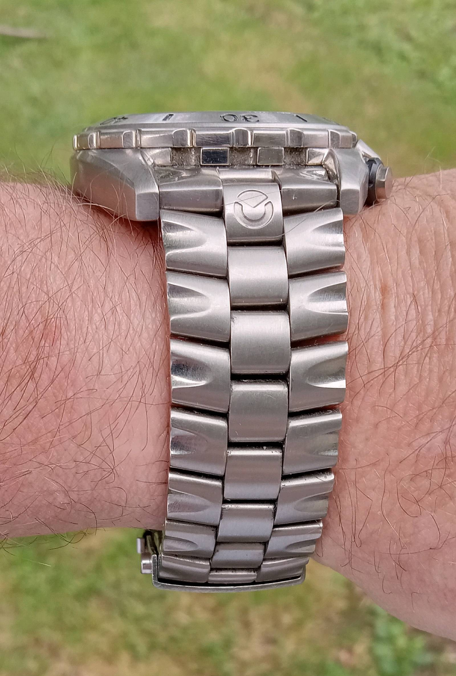 SECTOR 600 クロノグラ チタン 美品 SECTOR 600 クロノグラ チタン 美