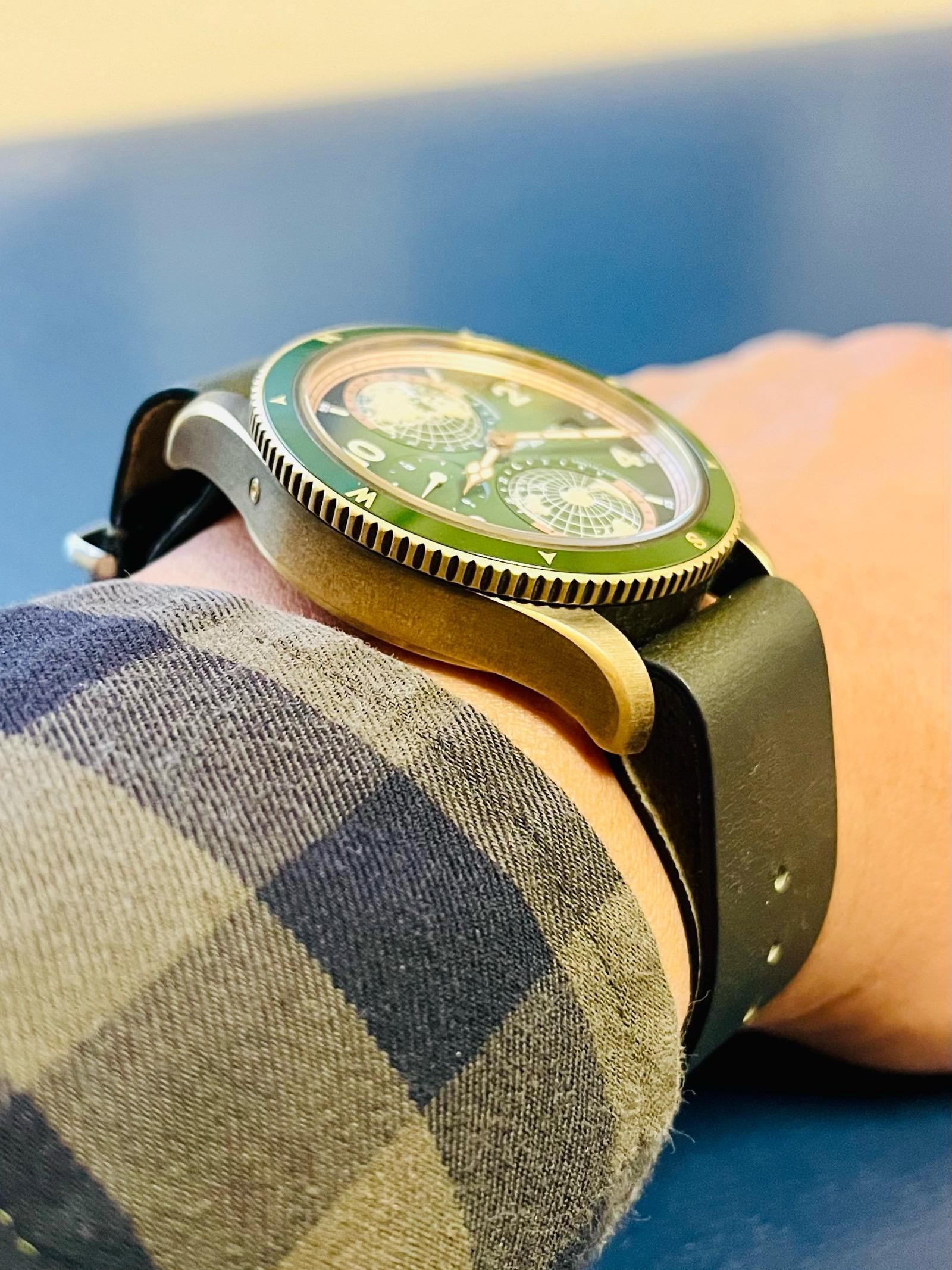 Another review: Leather Zero-Pass “Lucky Green” on Montblanc