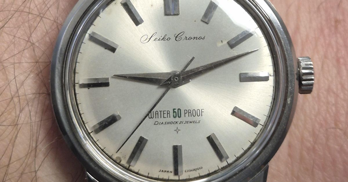 Seiko Cronos J13046 | WatchCrunch