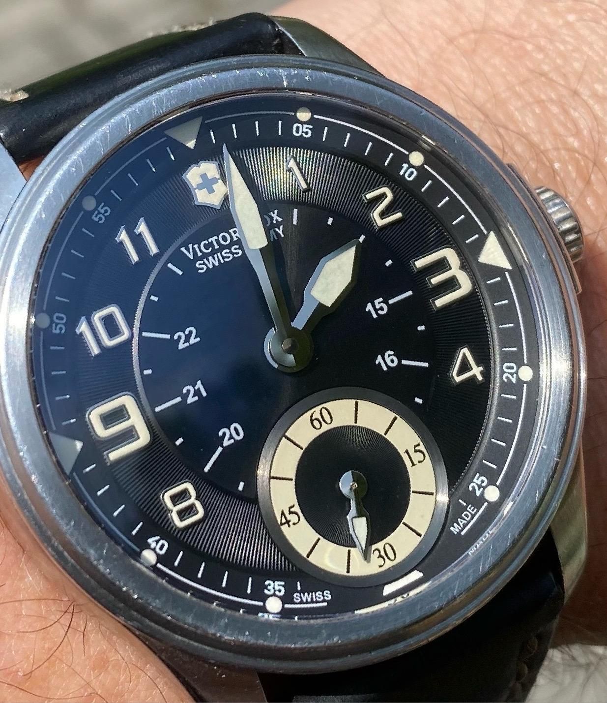 Victorinox Swiss Army Infantry - now Vintage | WatchCrunch