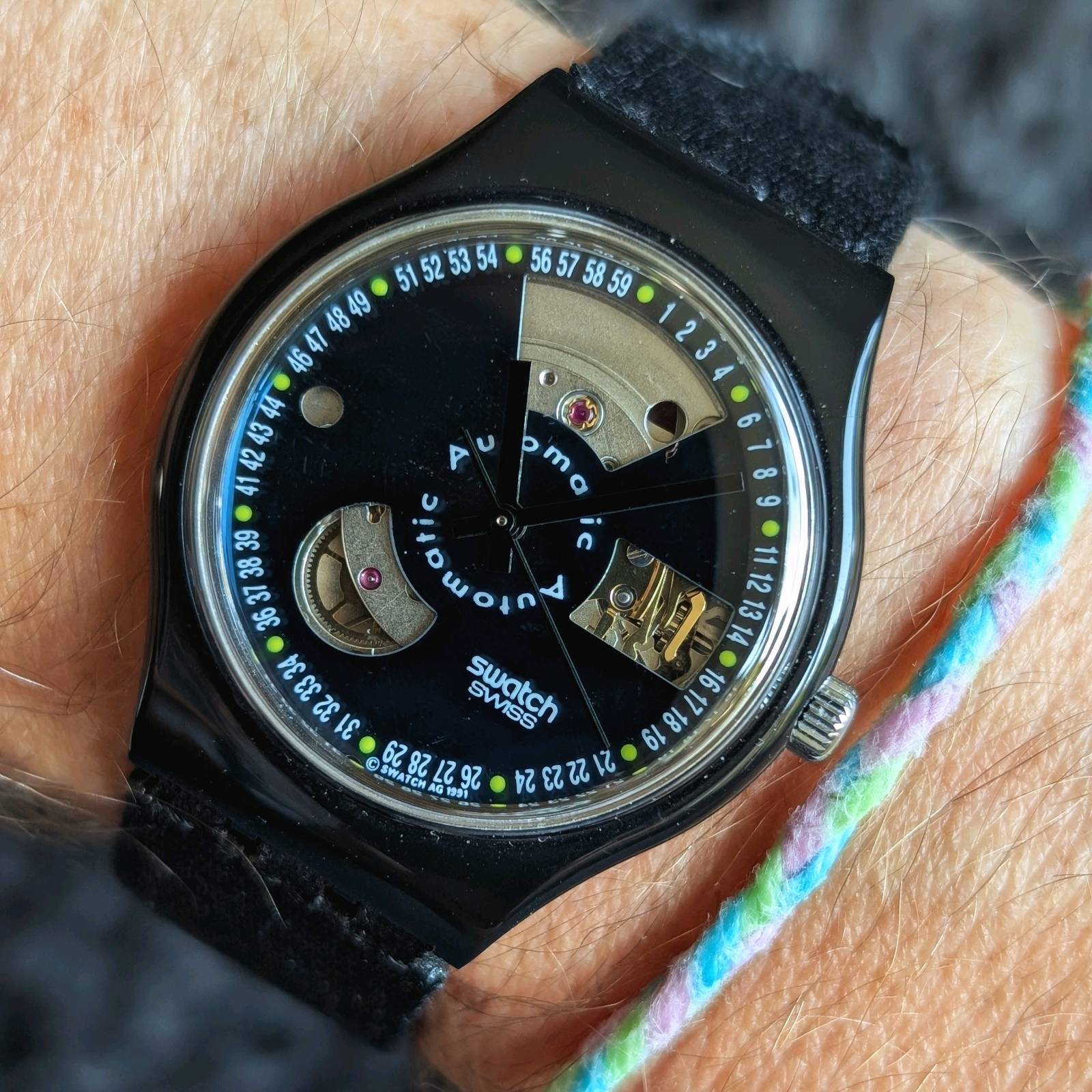 Swatch Black Motion | WatchCrunch