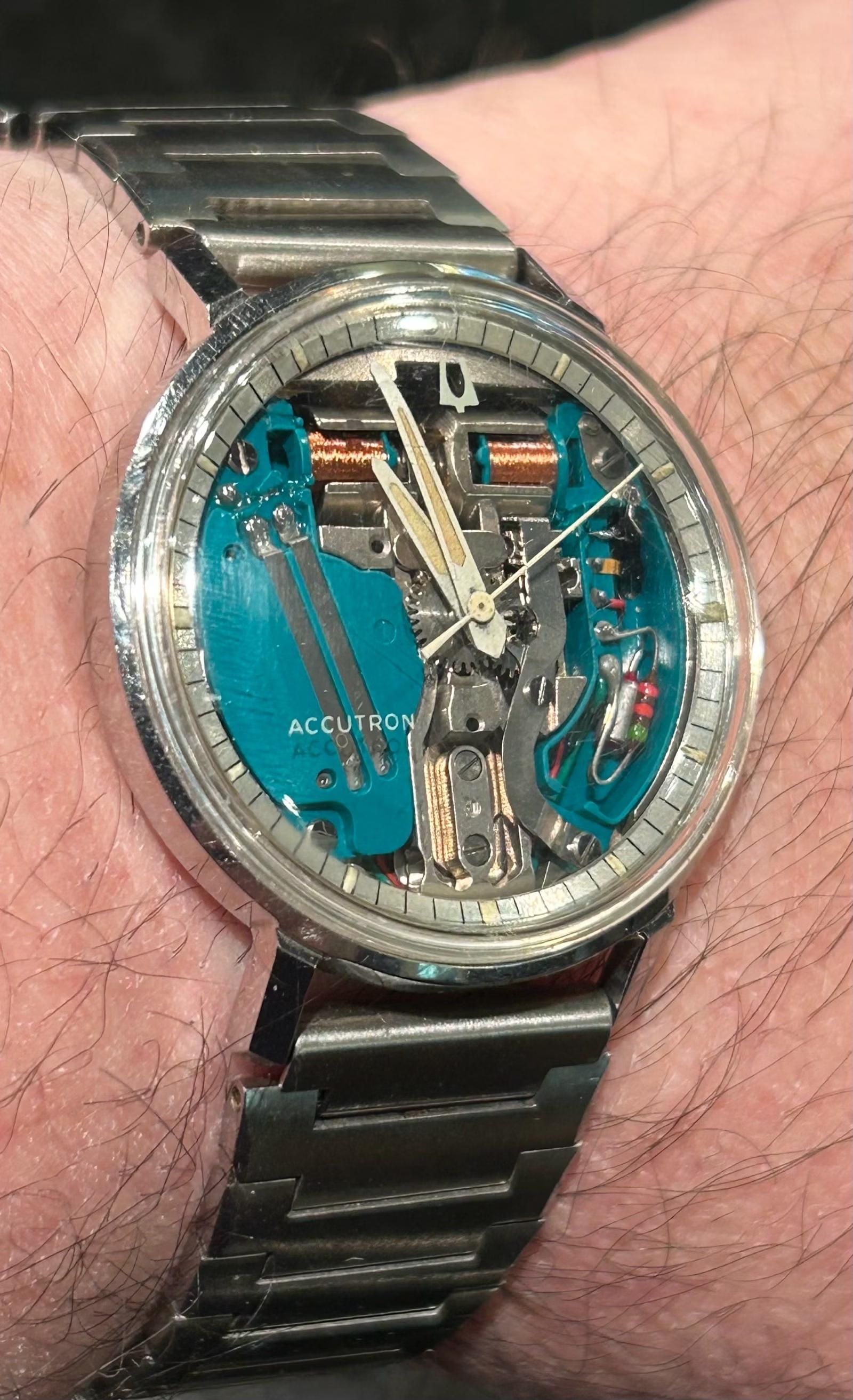 Accutron movement explained | WatchCrunch