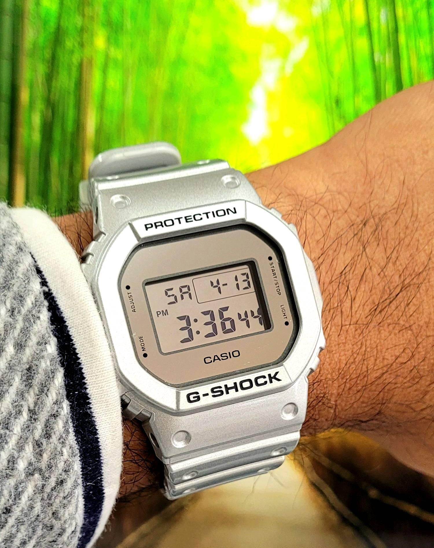 Casio G-Shock Men's Watch DW5600UE Quartz Digital Black