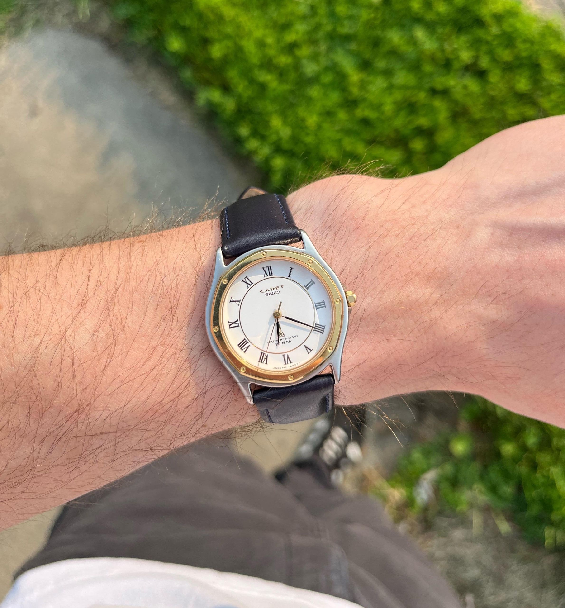 I finally bought a Cartier San-I mean…a Seiko Cadet! My new “Seiko