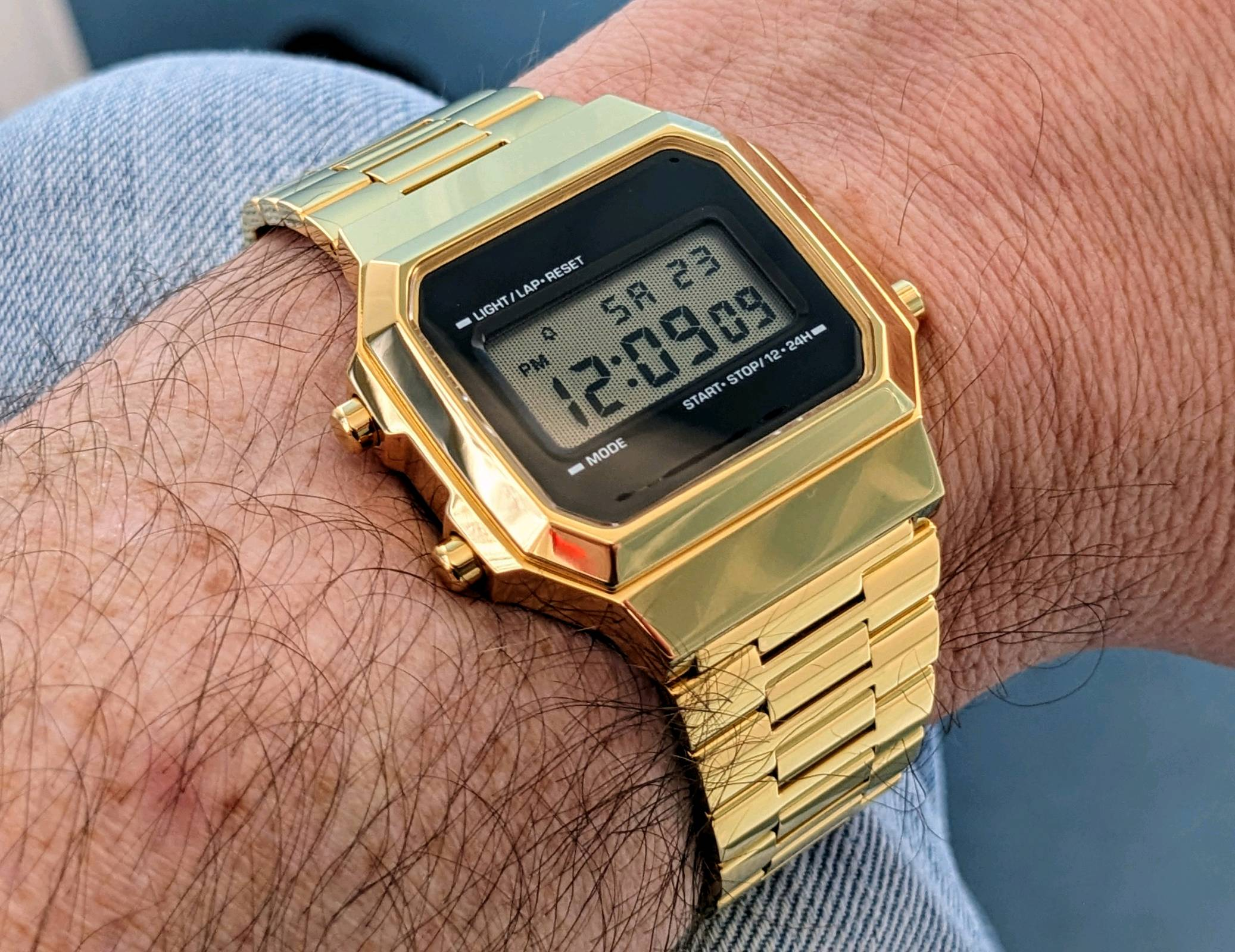 モフリン　ゴールド　Casio Vintage Watch CASIO 1332 MTP-1188 Japan Gold Plated Origenal