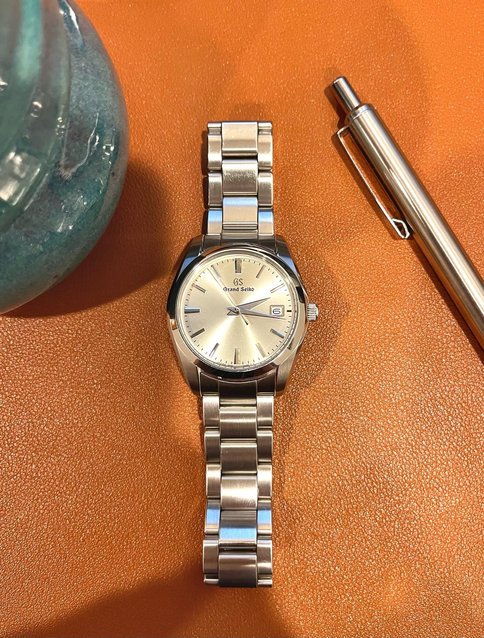 champagne dial dress watch Champagne Dials - Where is the love?