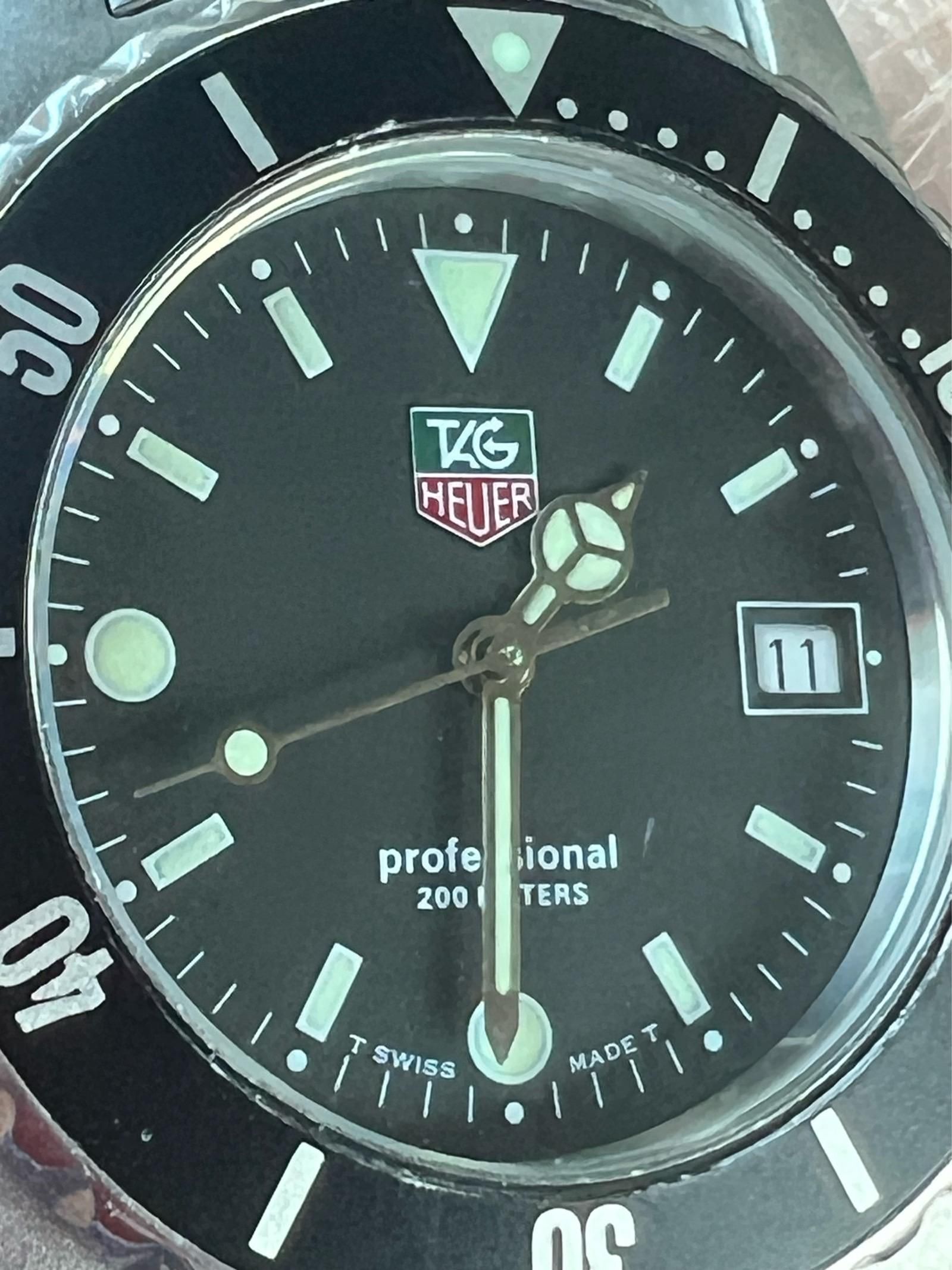 TAG Heuer Professional 200 Meters | WatchCrunch