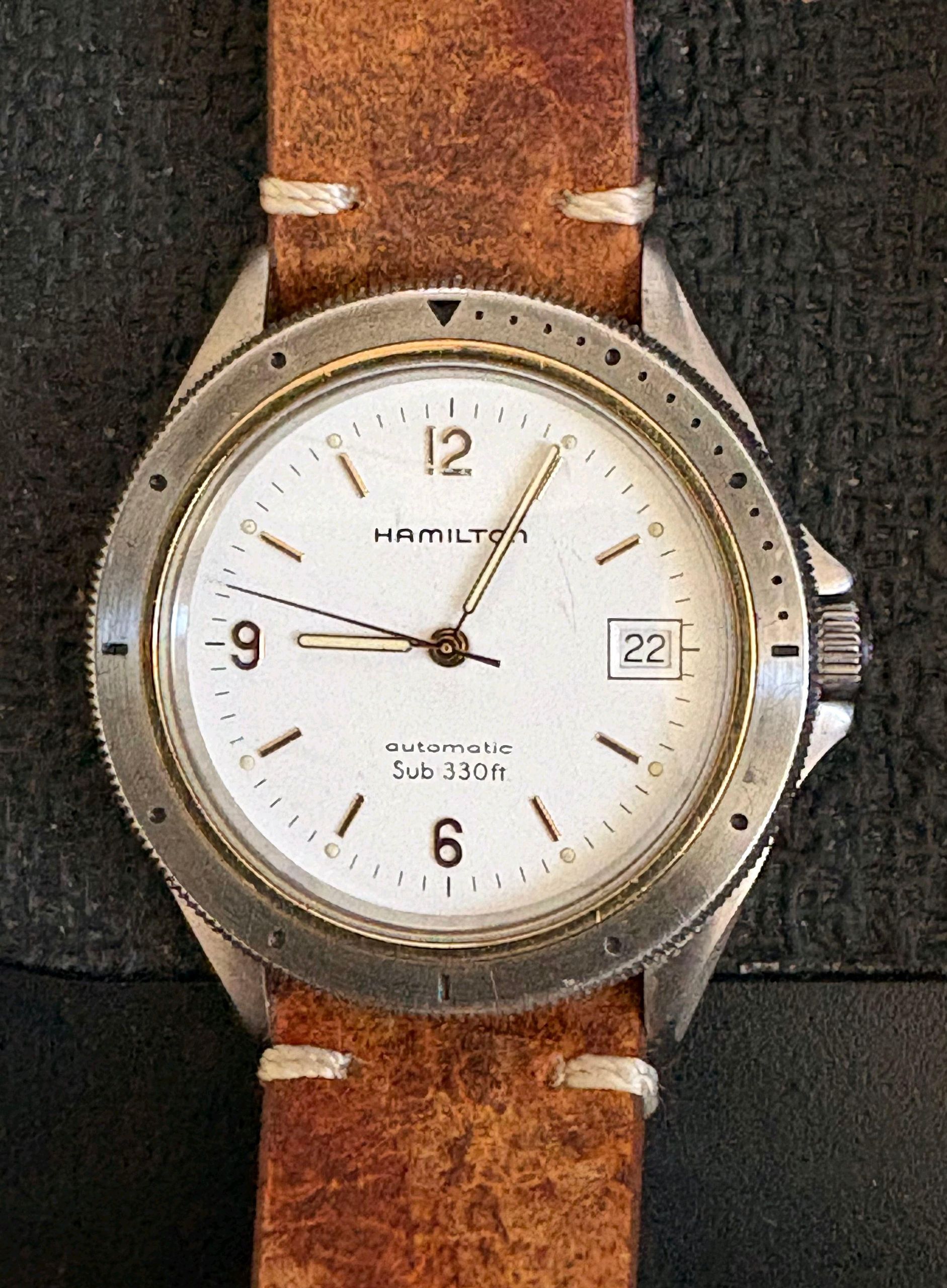 Hamilton Sub 330 ref. 9858 | WatchCrunch