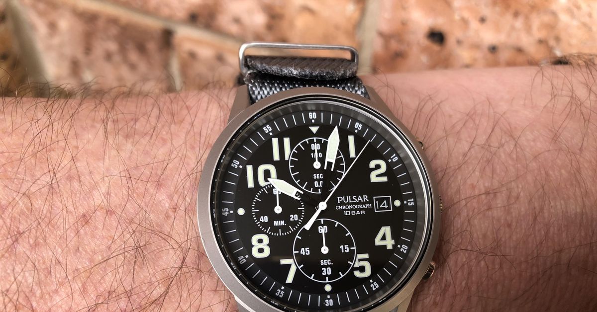 Pulsar PM3175X1 review - new version of the RAF chronograph