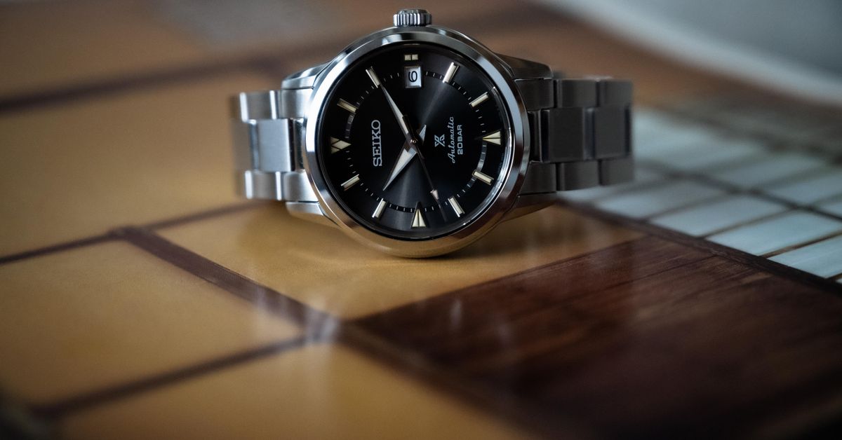 Seiko Alpinist SPB 243 | WatchCrunch