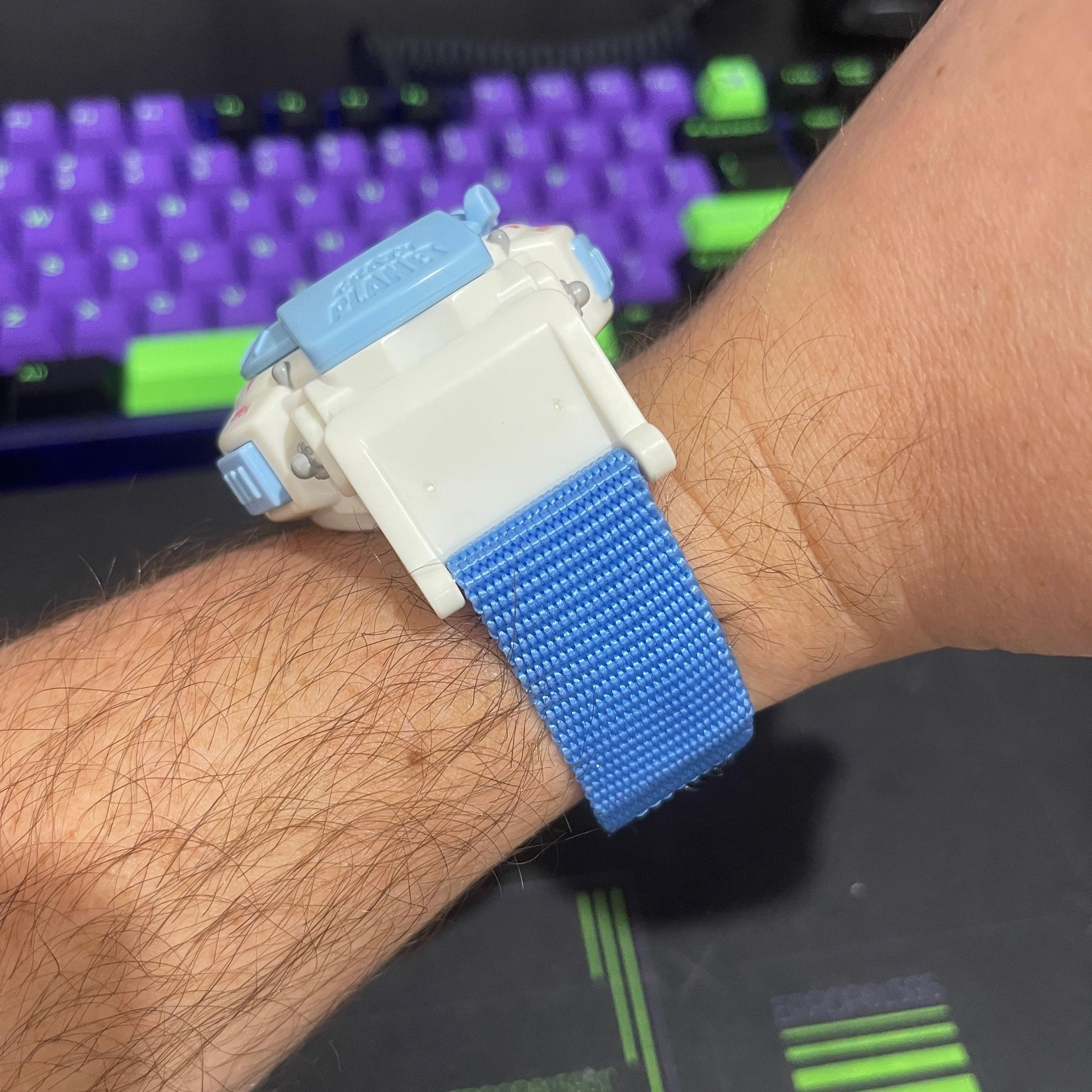 Crazy Planet Gum Watch (Pikachu) | WatchCrunch