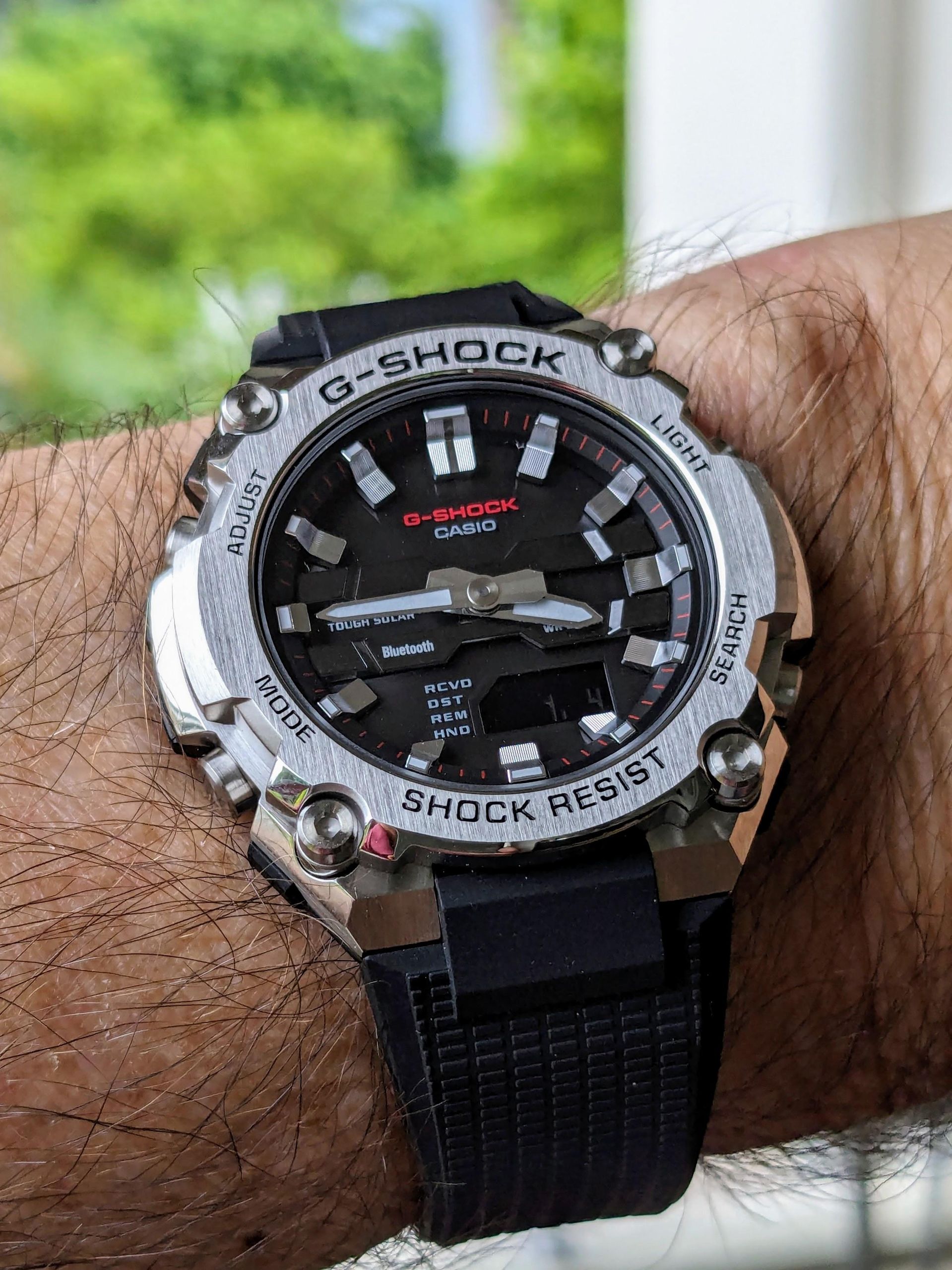 【使用僅か極美品】G-SHOCK GST-B600-1AJF Bluetooth Amazon.com: Casio G-Shock GST-B600D-1AJF [G-Shock G-Steel], Silver