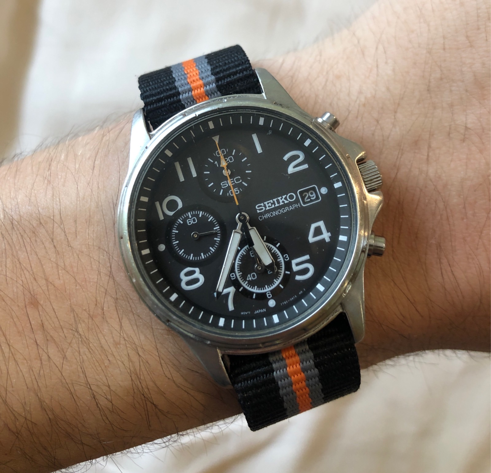 Seiko 7T92 Chronograph | WatchCrunch